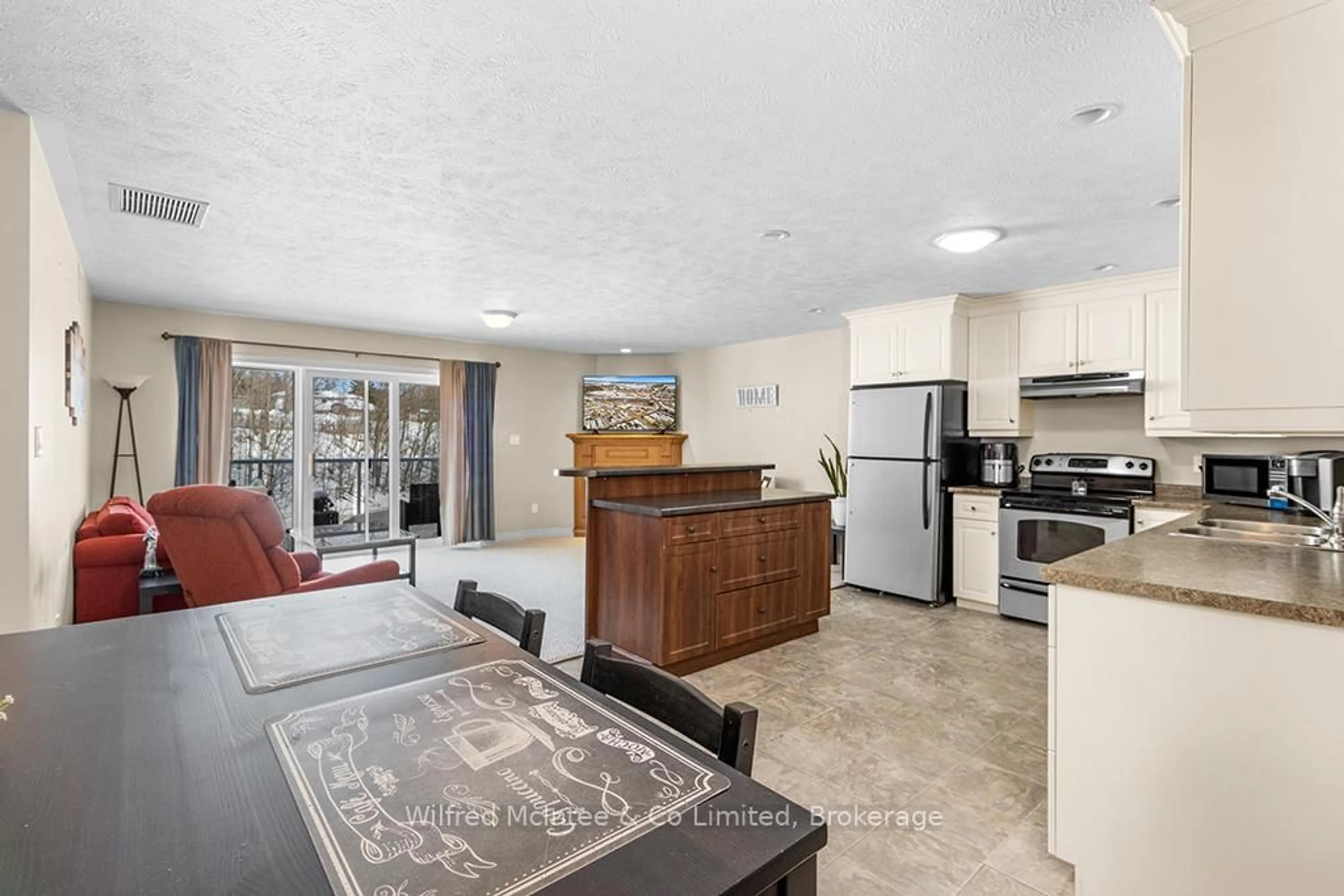 Open concept kitchen, unknown for 125 William St #406, Brockton Ontario N0G 2V0