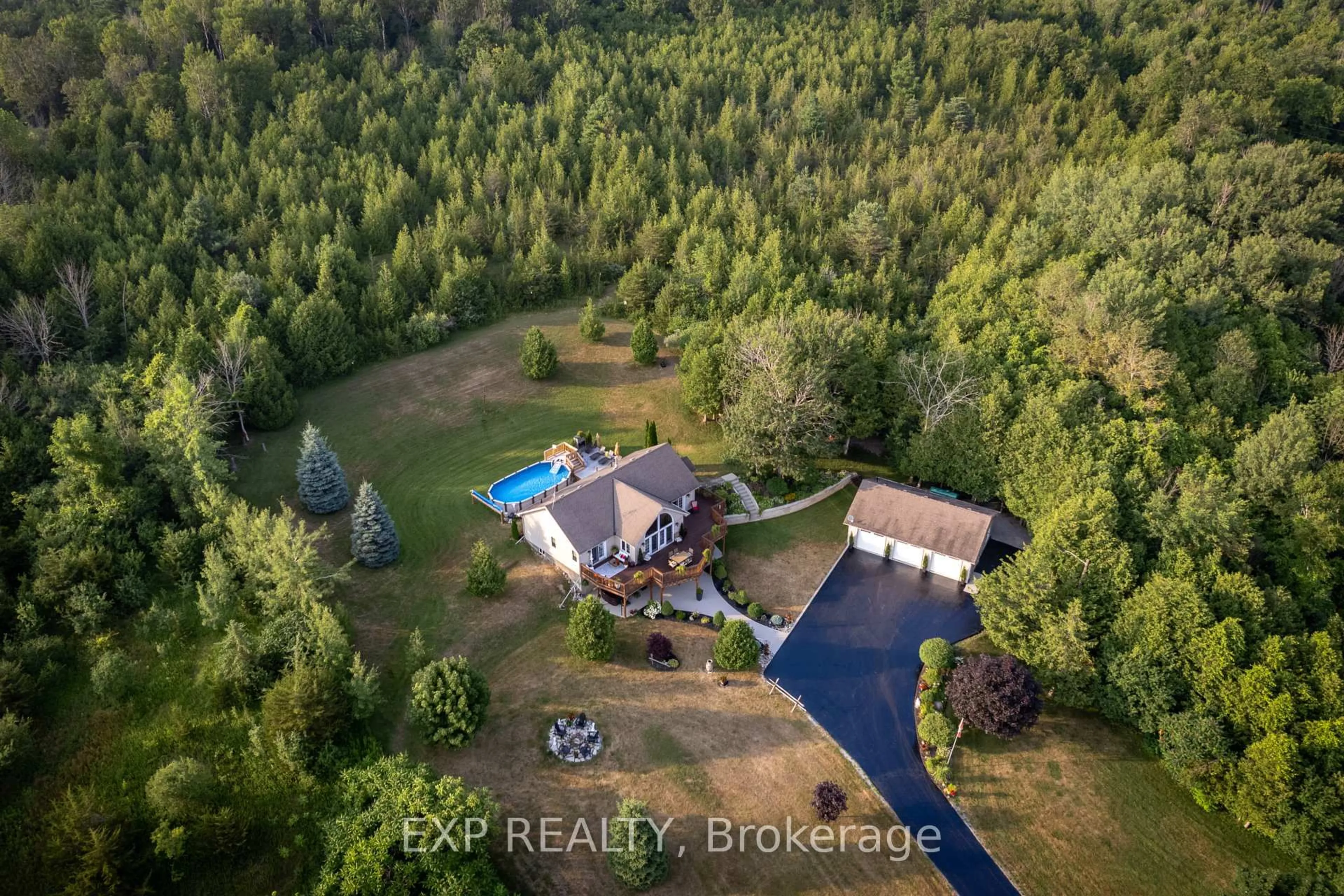 A pic from outside/outdoor area/front of a property/back of a property/a pic from drone, water/lake/river/ocean view for 10040 Danforth Rd, Alnwick/Haldimand Ontario K9A 4J8