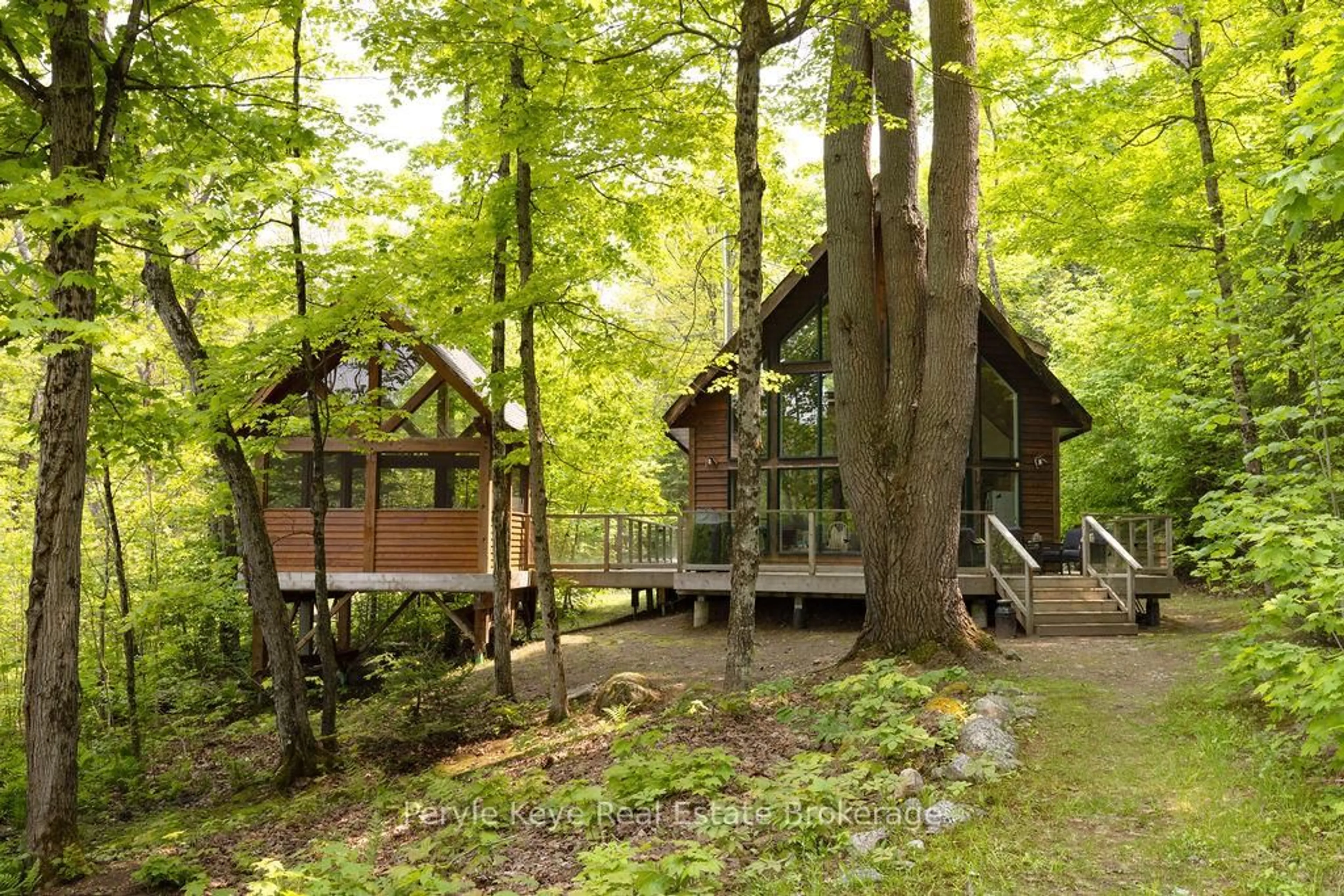 Unknown for 1042 S Menominee Lake Rd, Lake of Bays Ontario P0B 1A0