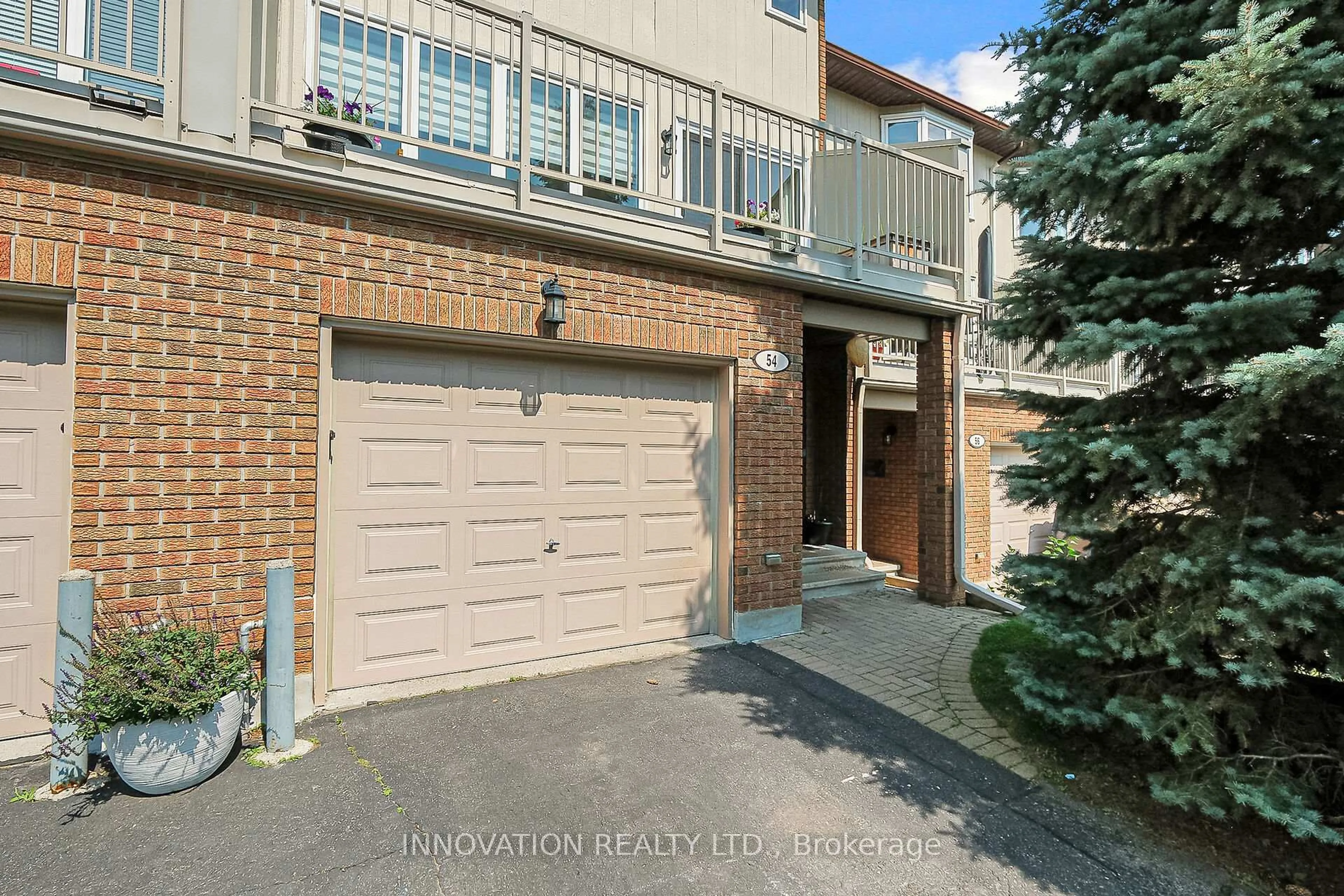 Unknown for 54 Huntview Private #54, Ottawa Ontario K1V 0M5
