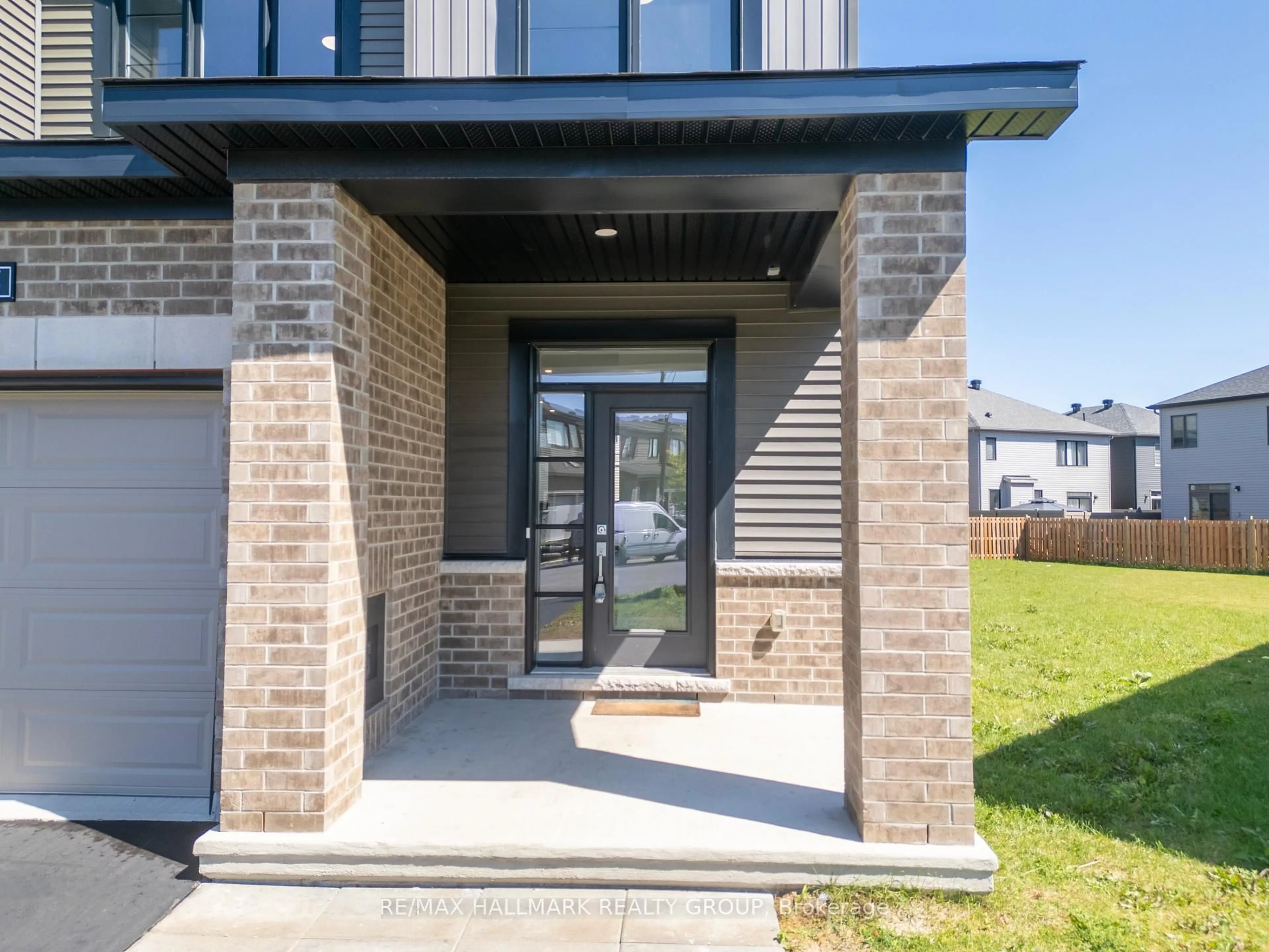 Home with brick exterior material, street for 315 Blossom Pass Terr, Ottawa Ontario K4A 5P1