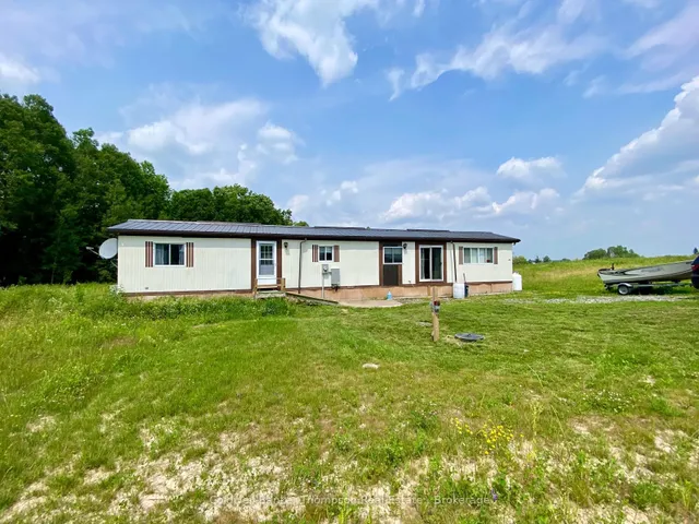 28 HILLTOP Rd, Parry Sound Remote Area
