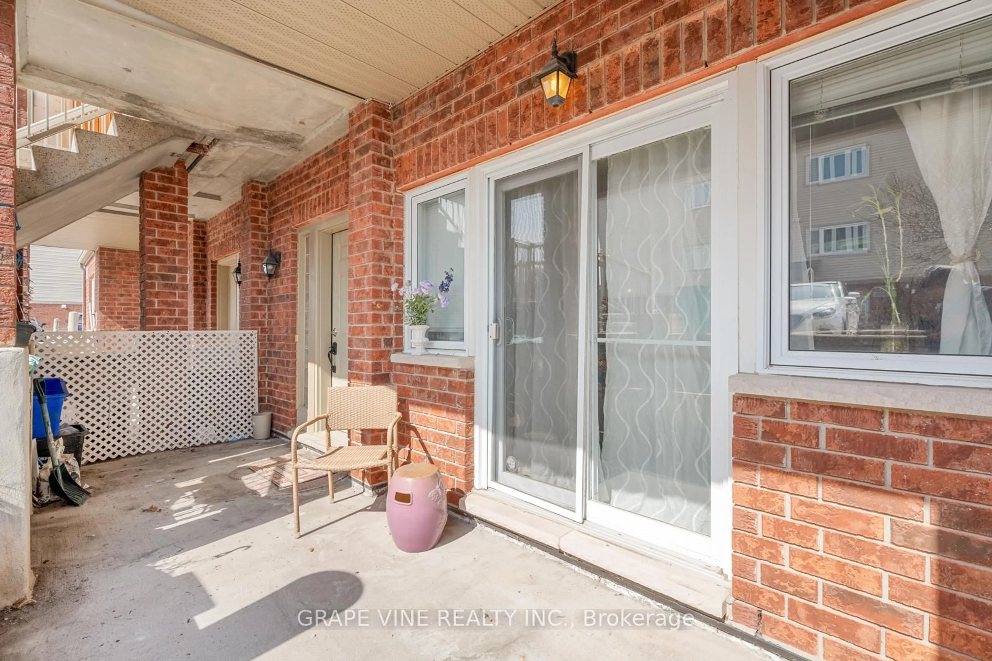 Patio, street for 165 Crestway Dr ##D, Ottawa Ontario K2G 7C8