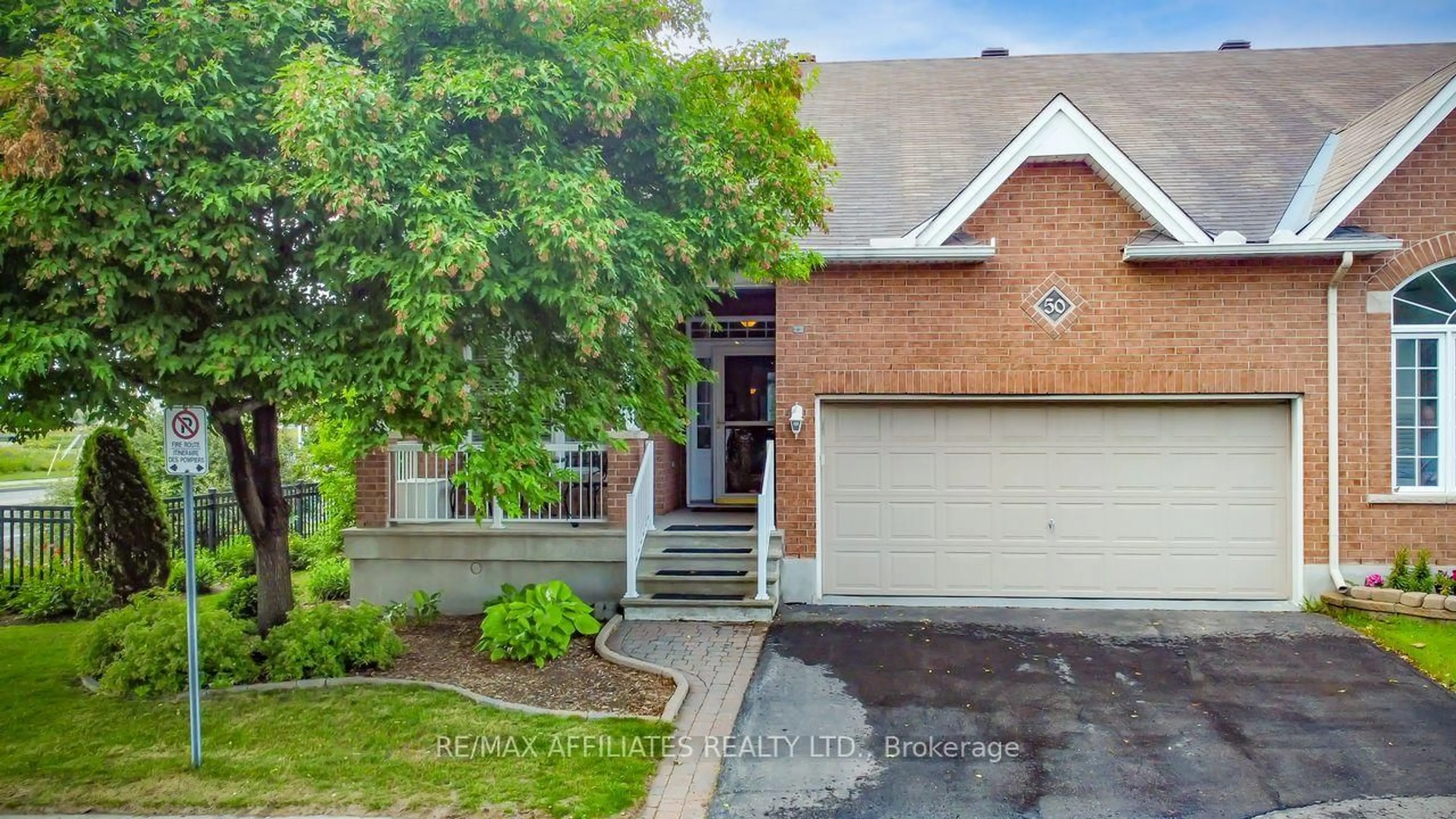 Unknown for 50 Chapelier Private, Orleans Ontario K1E 3V1
