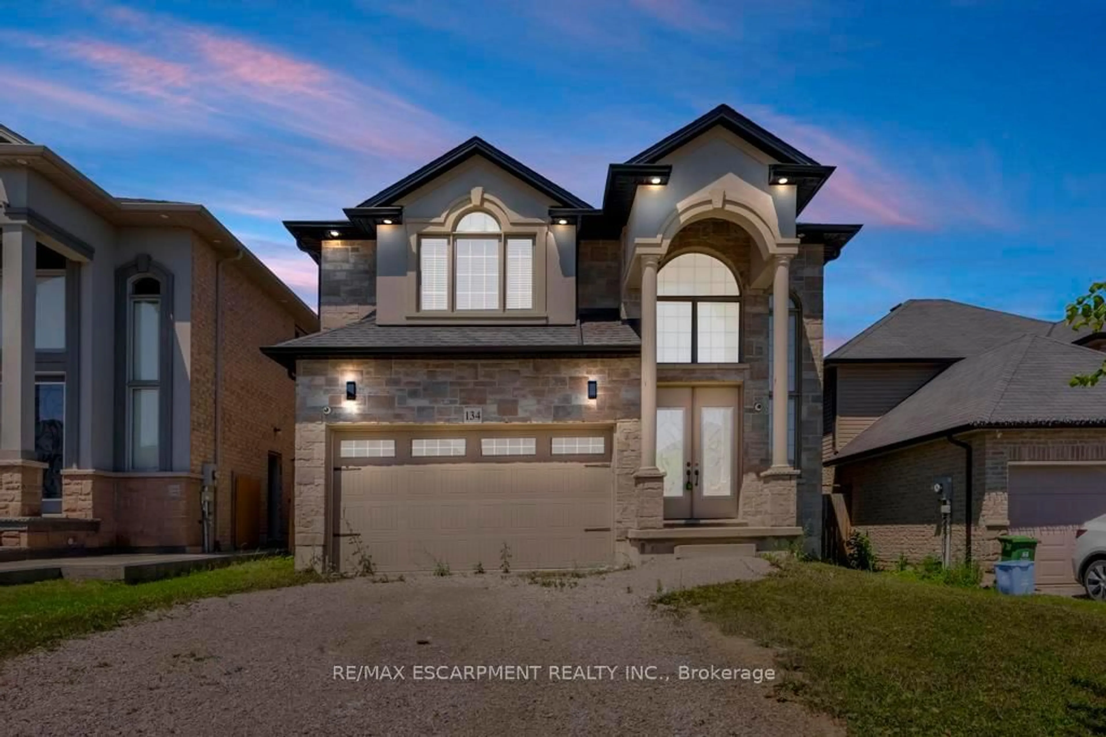 Unknown for 134 Davinci Blvd, Hamilton Ontario L9B 0C3
