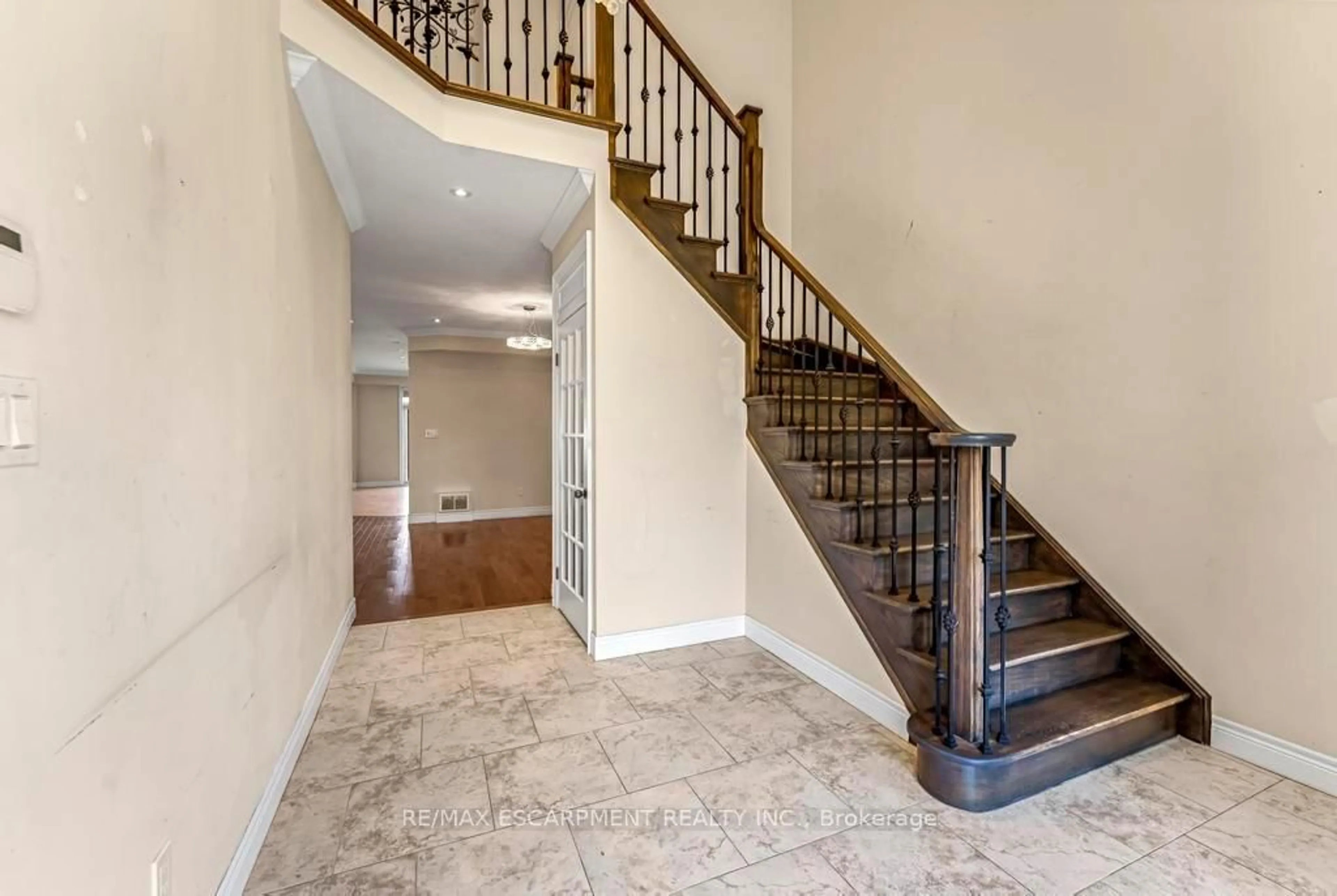 Unknown for 134 Davinci Blvd, Hamilton Ontario L9B 0C3