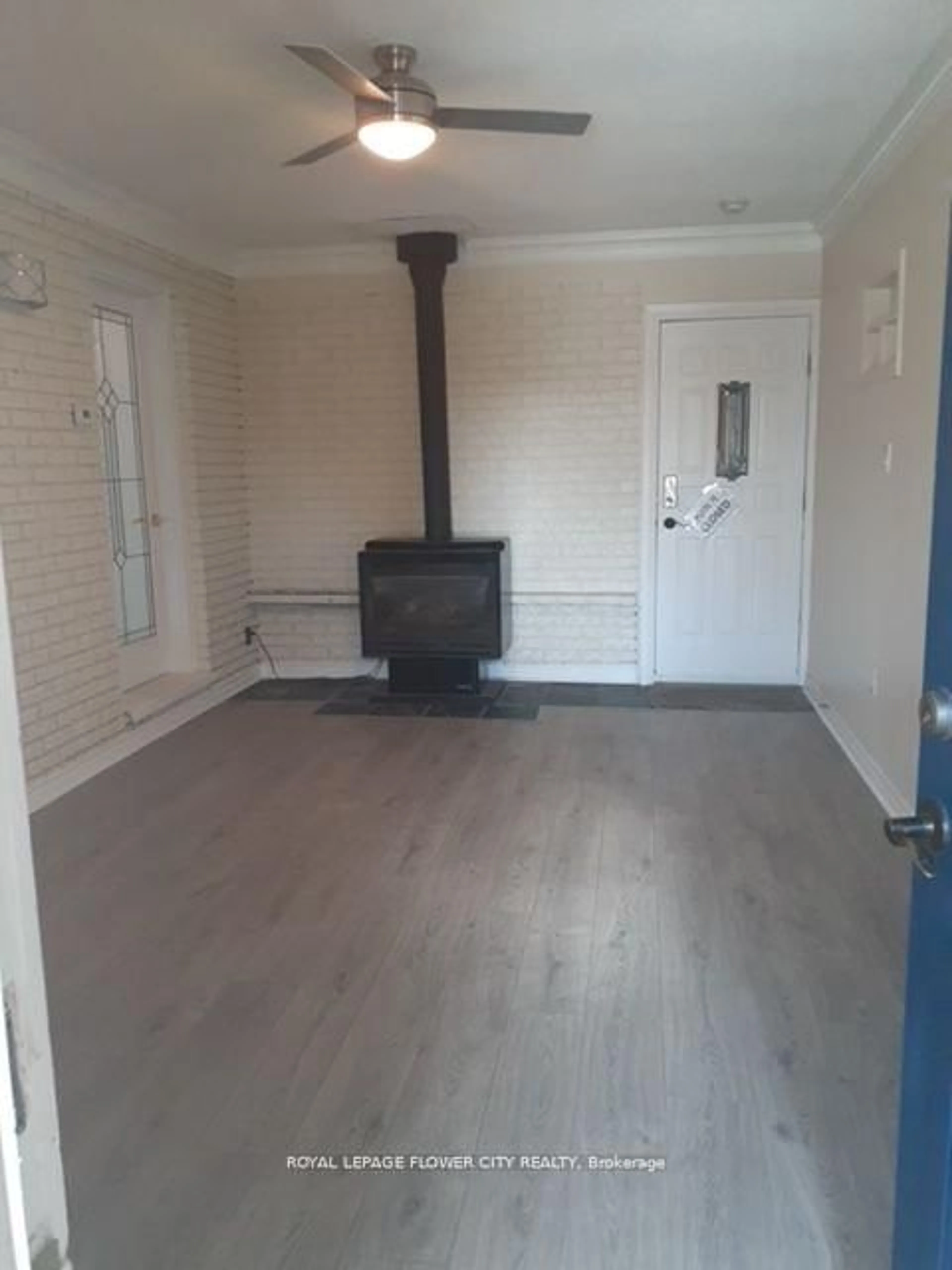 A pic of a room for 62 Champlain Ave, Welland Ontario L3C 2L7