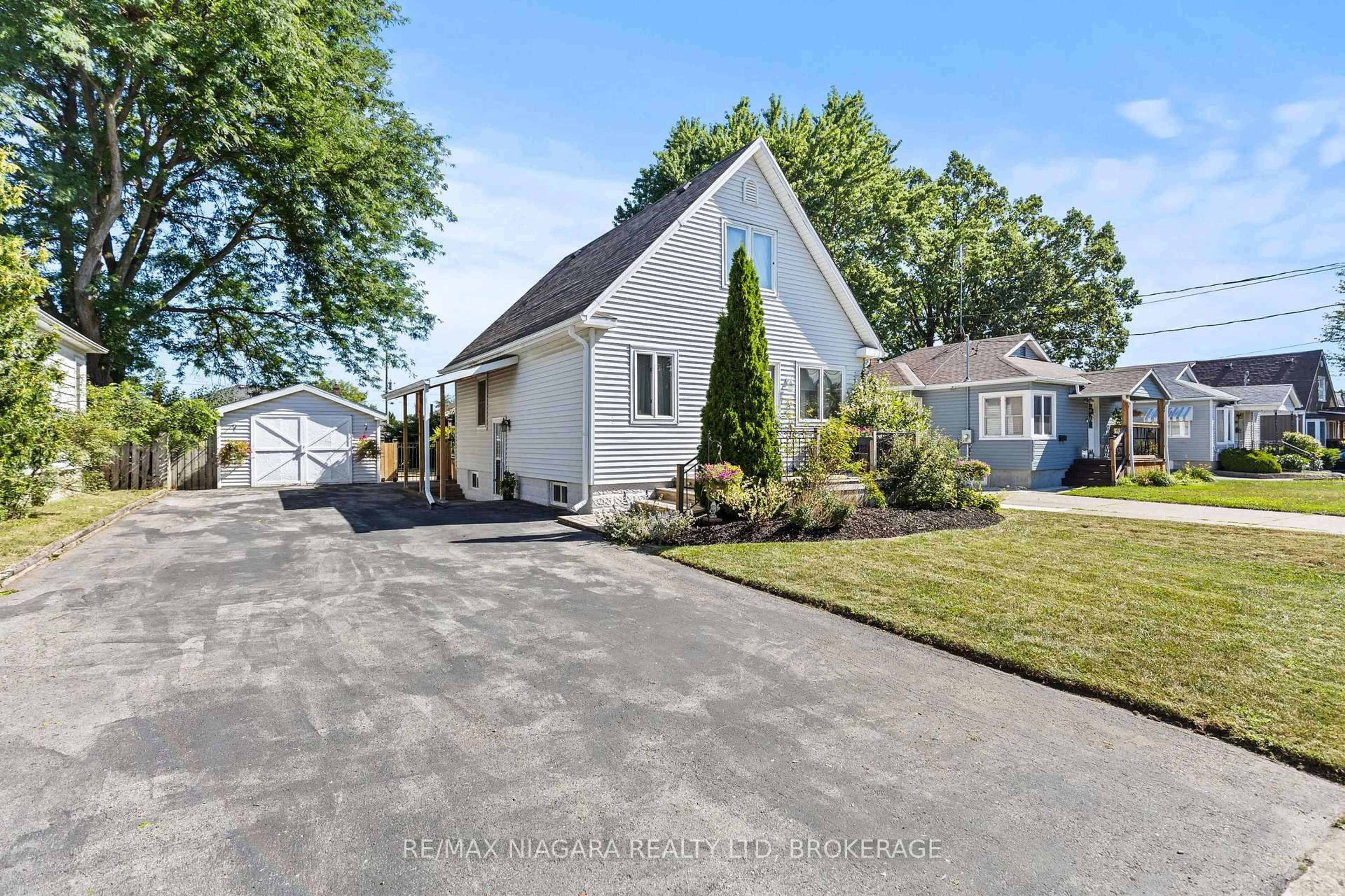 Unknown for 6039 Keith St, Niagara Falls Ontario L2J 1K1