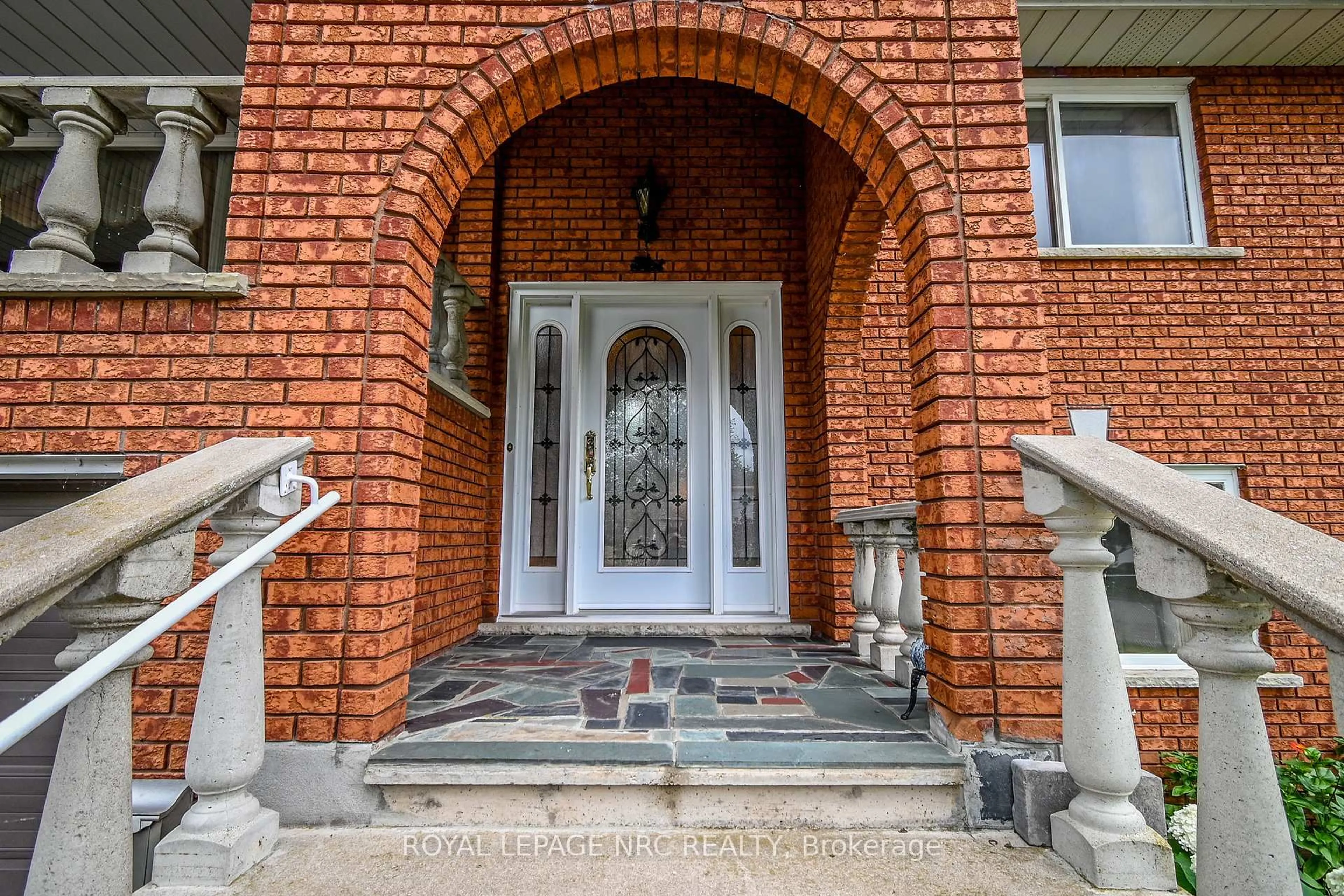 Unknown for 32 Gaspare Dr, Port Colborne Ontario L3K 2V2