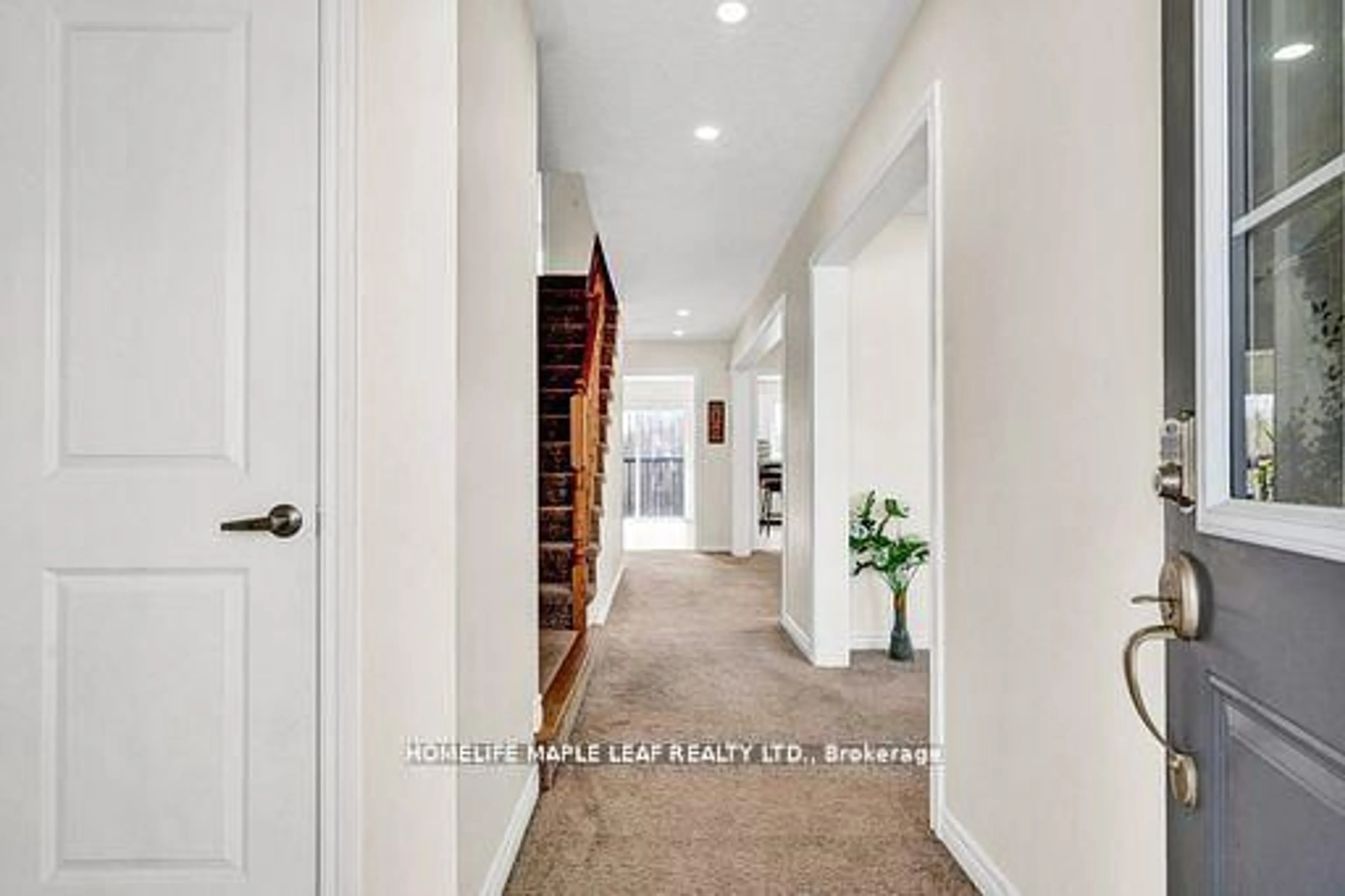 Indoor entryway for 301 Moody St, Southgate Ontario N0C 1B0