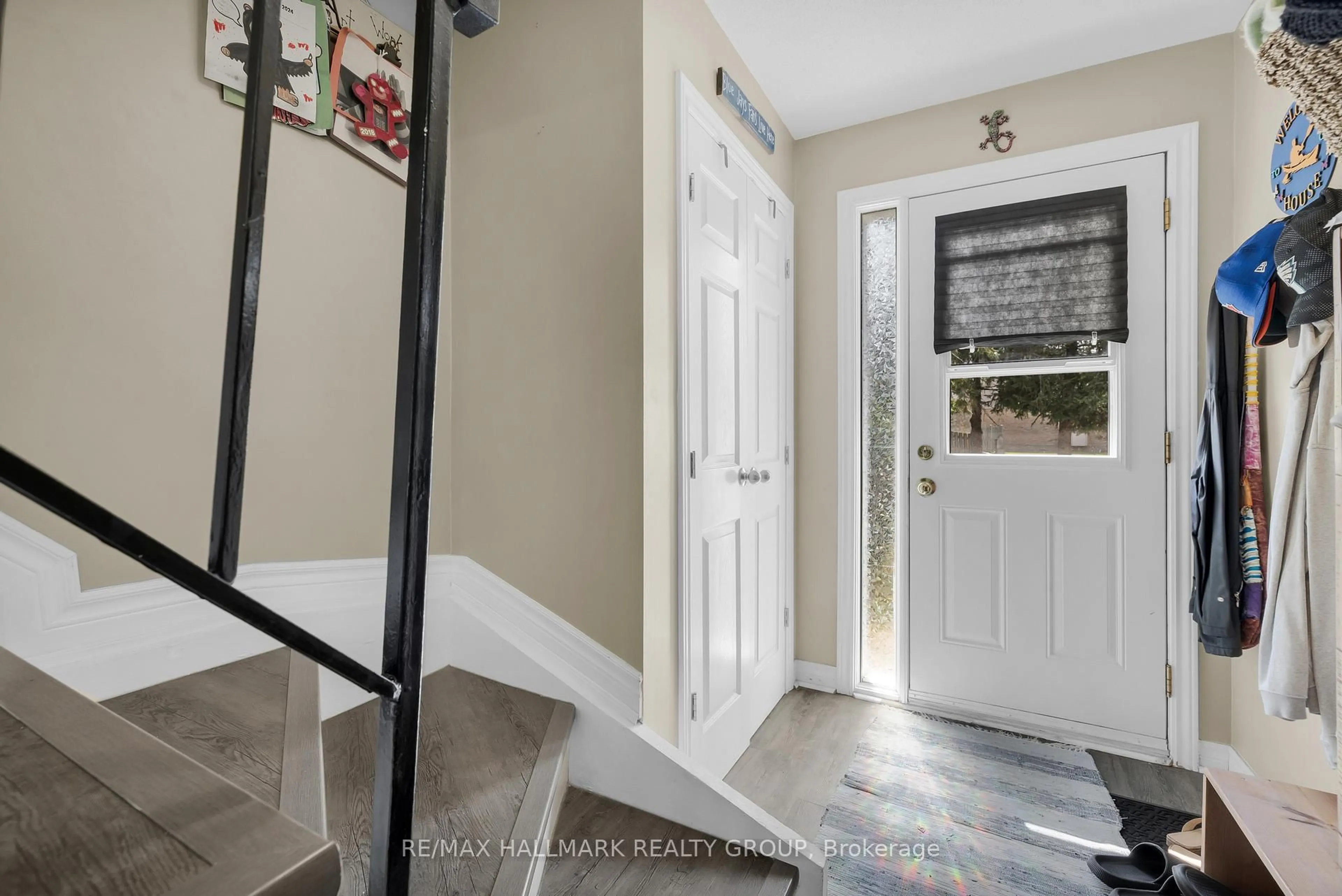 Indoor entryway for 1231 Millwood Ave #69, Brockville Ontario K6V 6J4