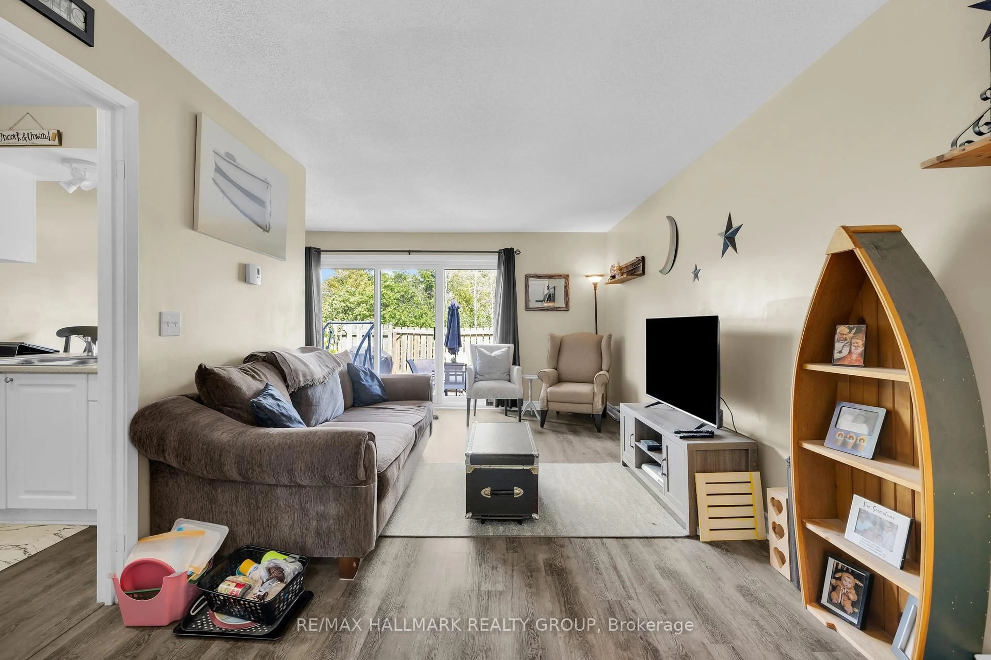 Living room with furniture, unknown for 1231 Millwood Ave #69, Brockville Ontario K6V 6J4