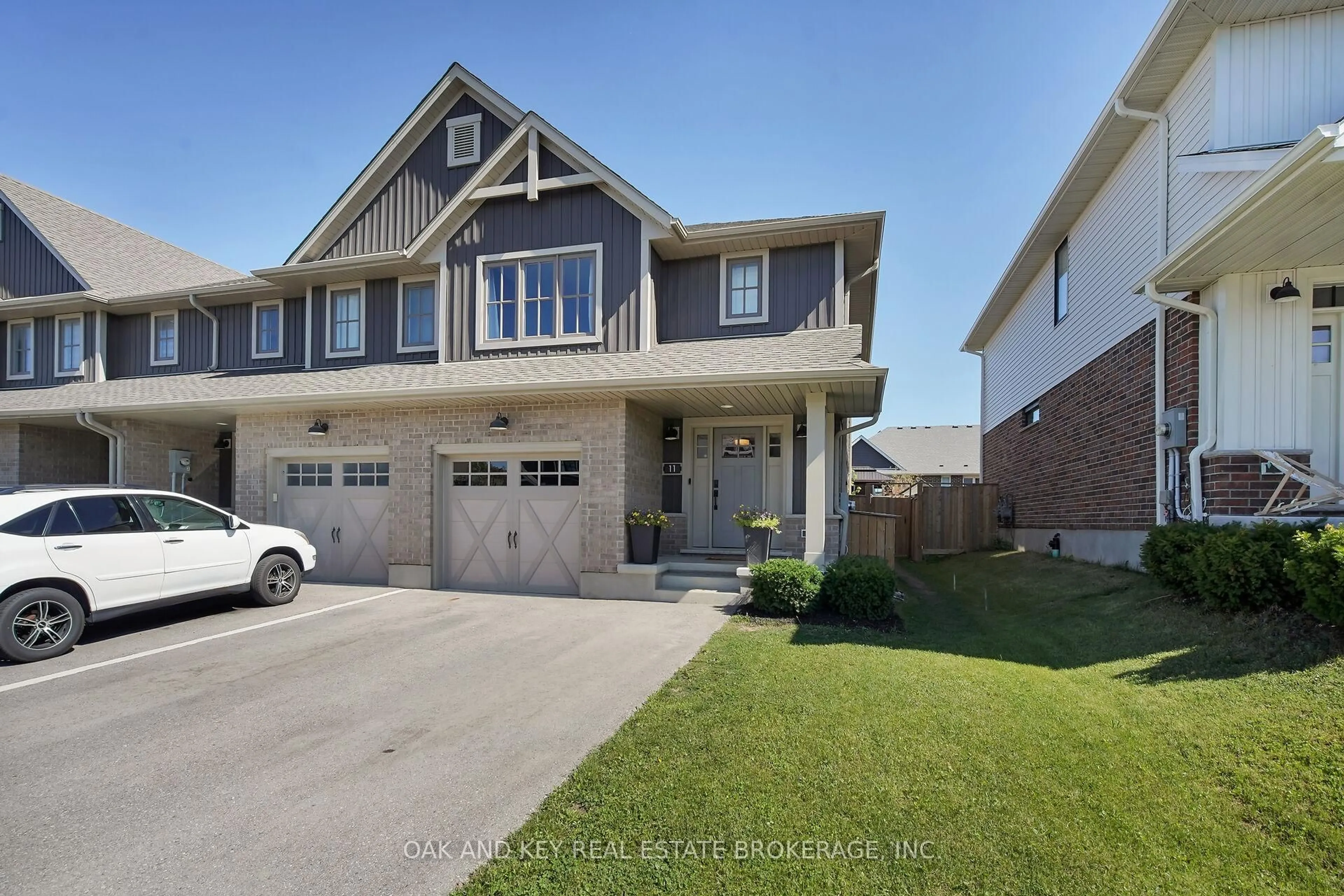 Home with brick exterior material, street for 11 Charter Creek Crt, St. Thomas Ontario N5R 0L2