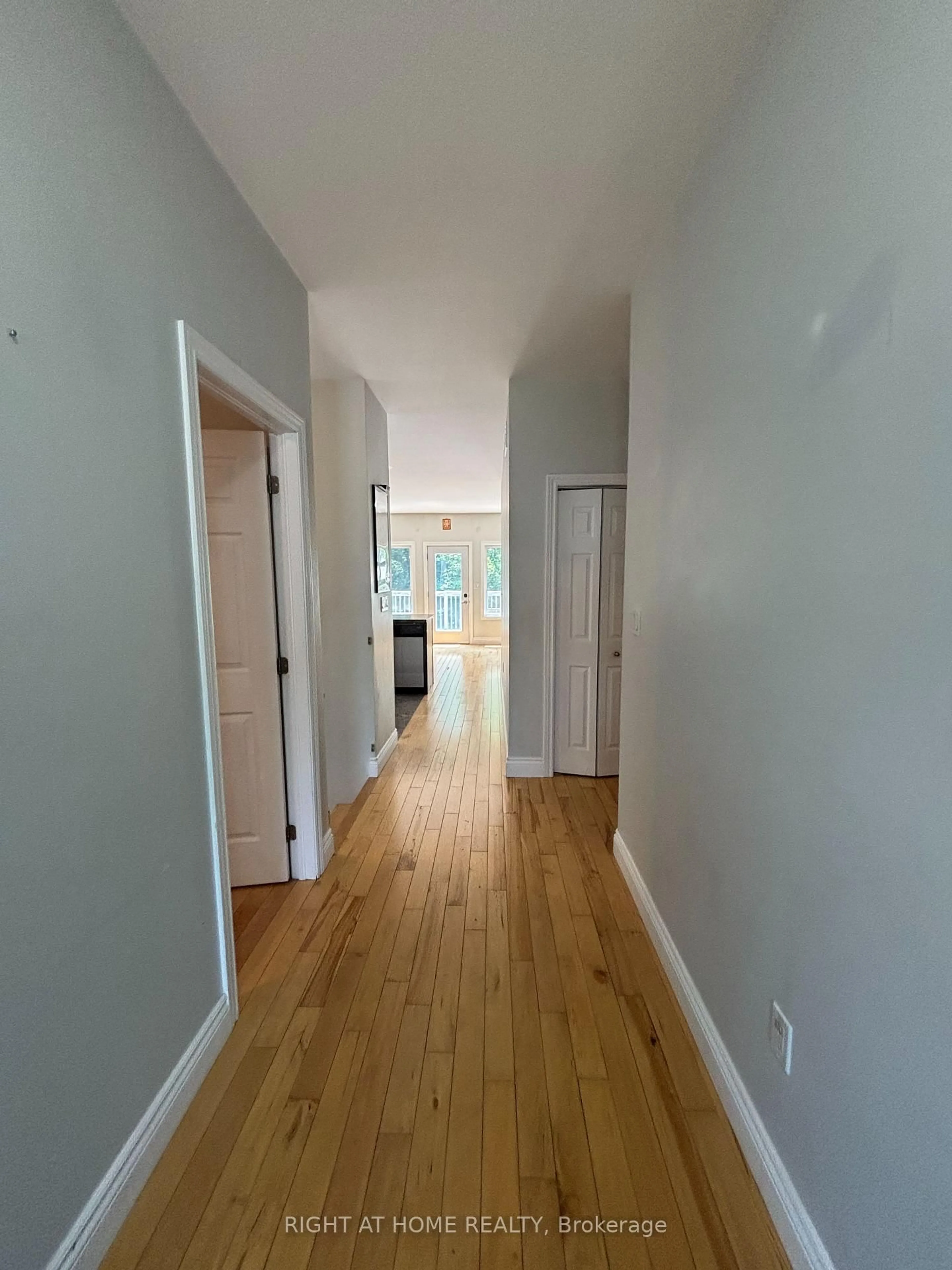 A pic of a room for 211 Thelma Ave, North Bay Ontario P1A 4M9