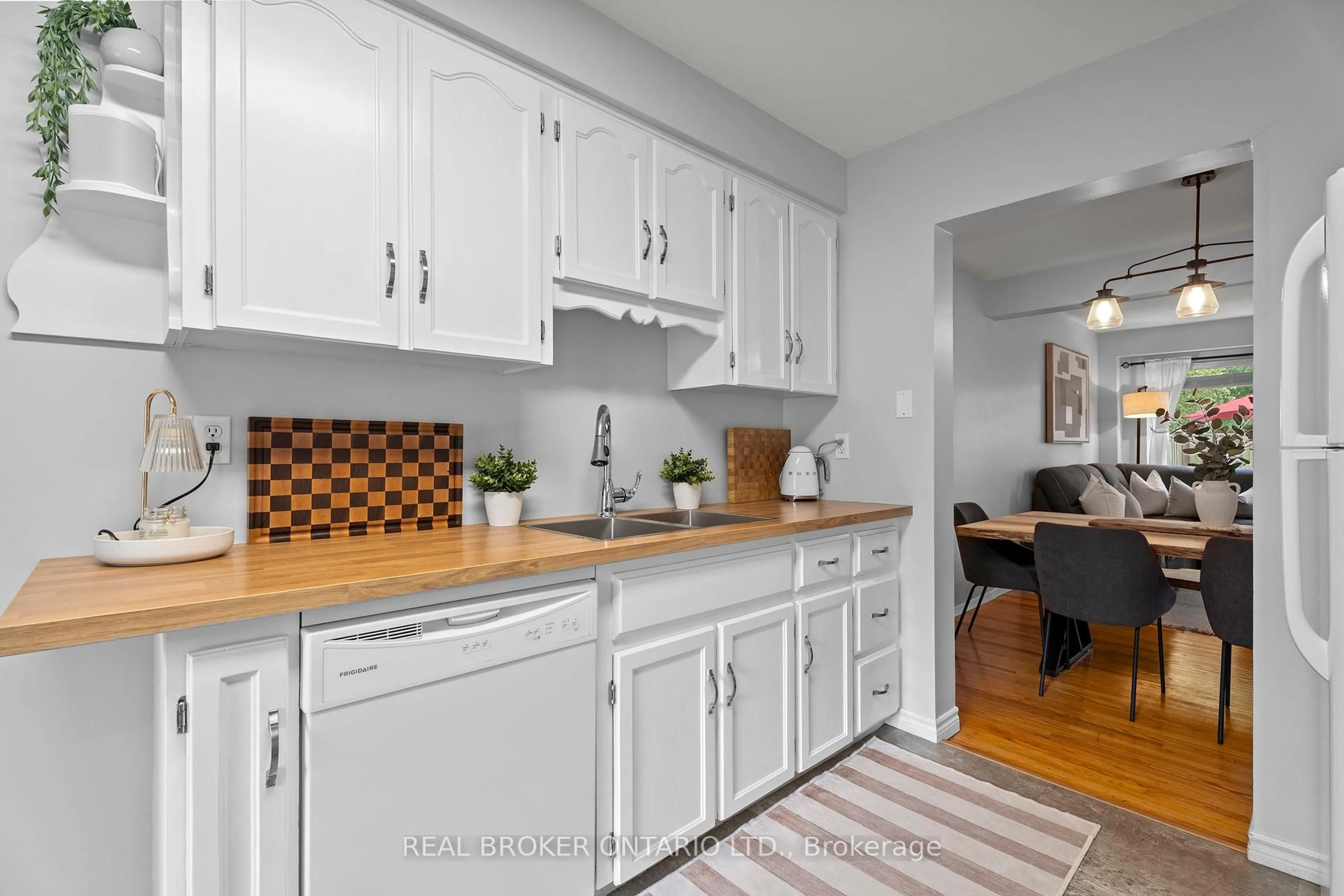 Open concept kitchen, unknown for 121 Bagot St #2, Guelph Ontario N1H 5T8