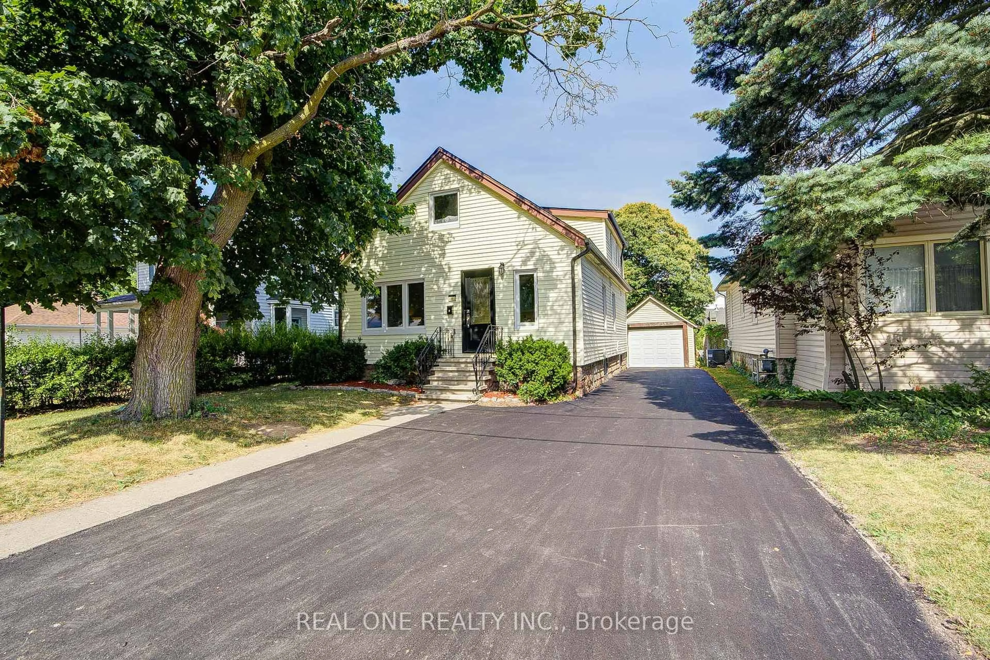 Unknown for 4052 SAINT JAMES Ave, Niagara Falls Ontario L2E 6H6
