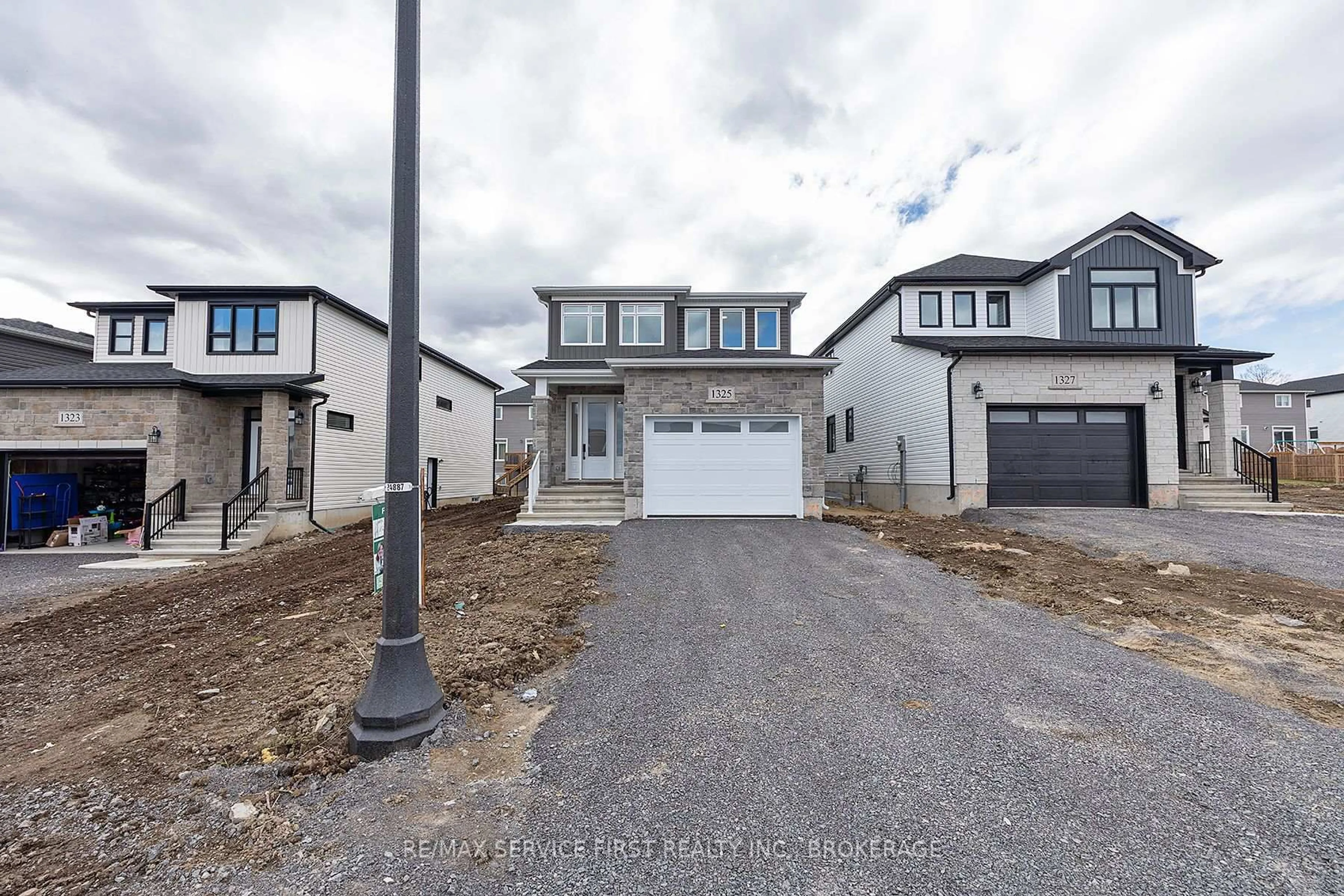 Unknown for 1325 Turnbull Way #E71, Kingston Ontario K7P 0T6