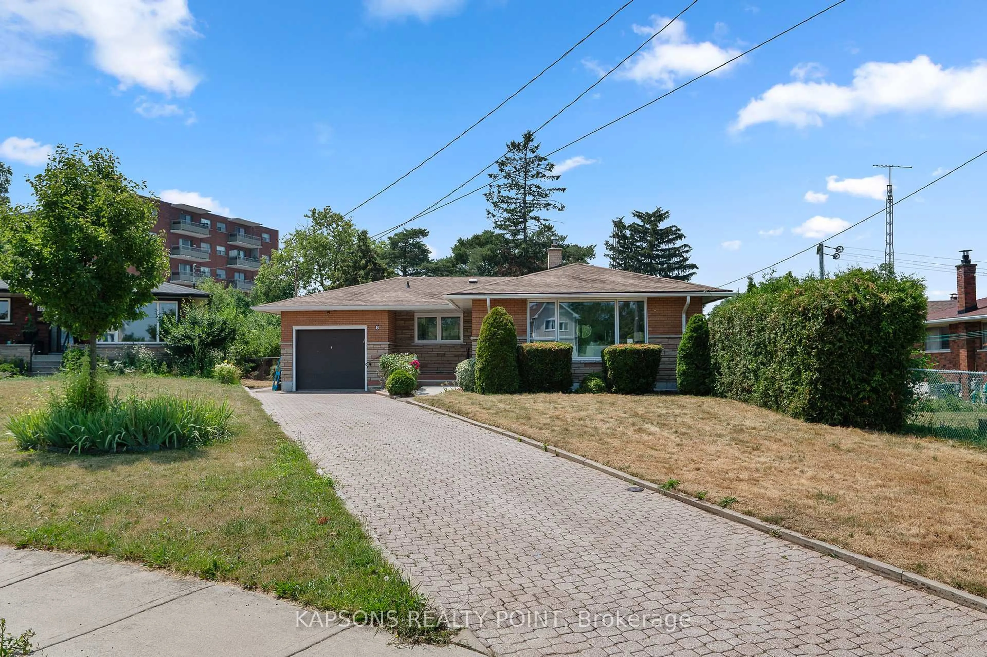 Home with brick exterior material, street for 8 Starlight Crt, Hamilton Ontario L8K 4C8