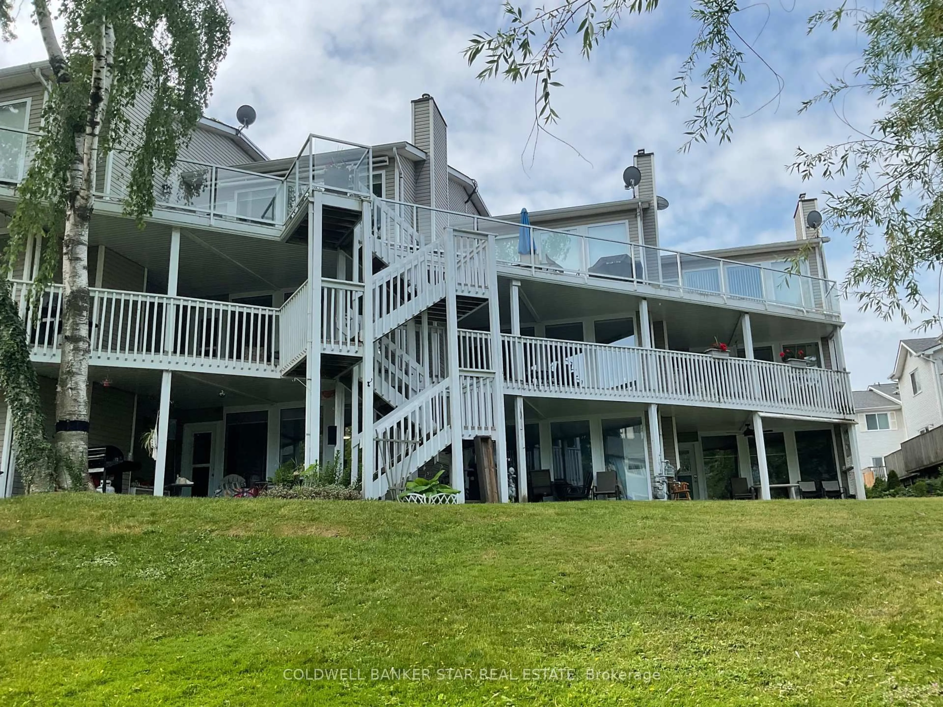 A pic from outside/outdoor area/front of a property/back of a property/a pic from drone, water/lake/river/ocean view for 3 RIVER Rd #6, Lambton Shores Ontario N0M 1T0