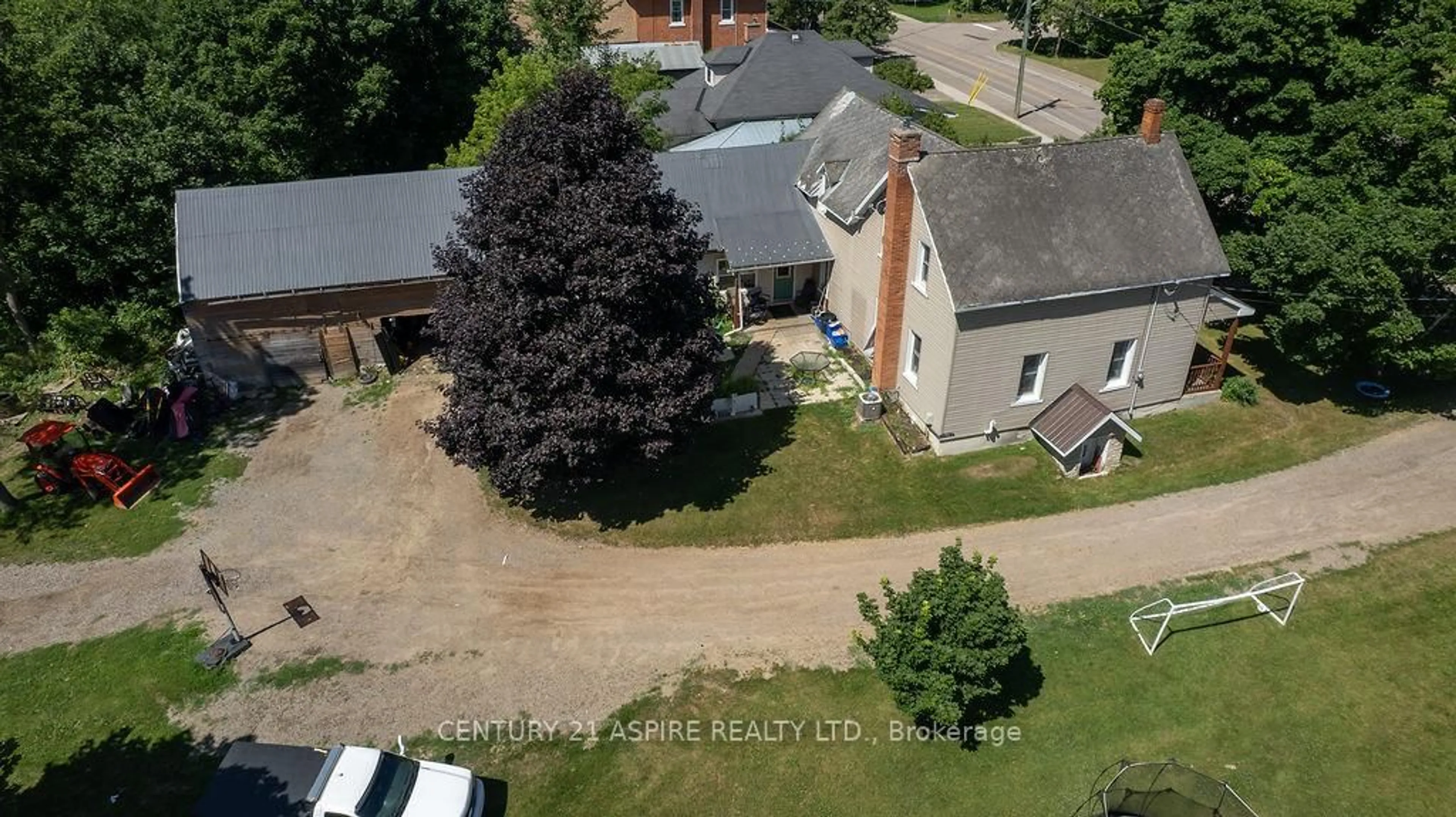 A pic from outside/outdoor area/front of a property/back of a property/a pic from drone, unknown for 75 Bonnechere St, Eganville Ontario K0J 1T0