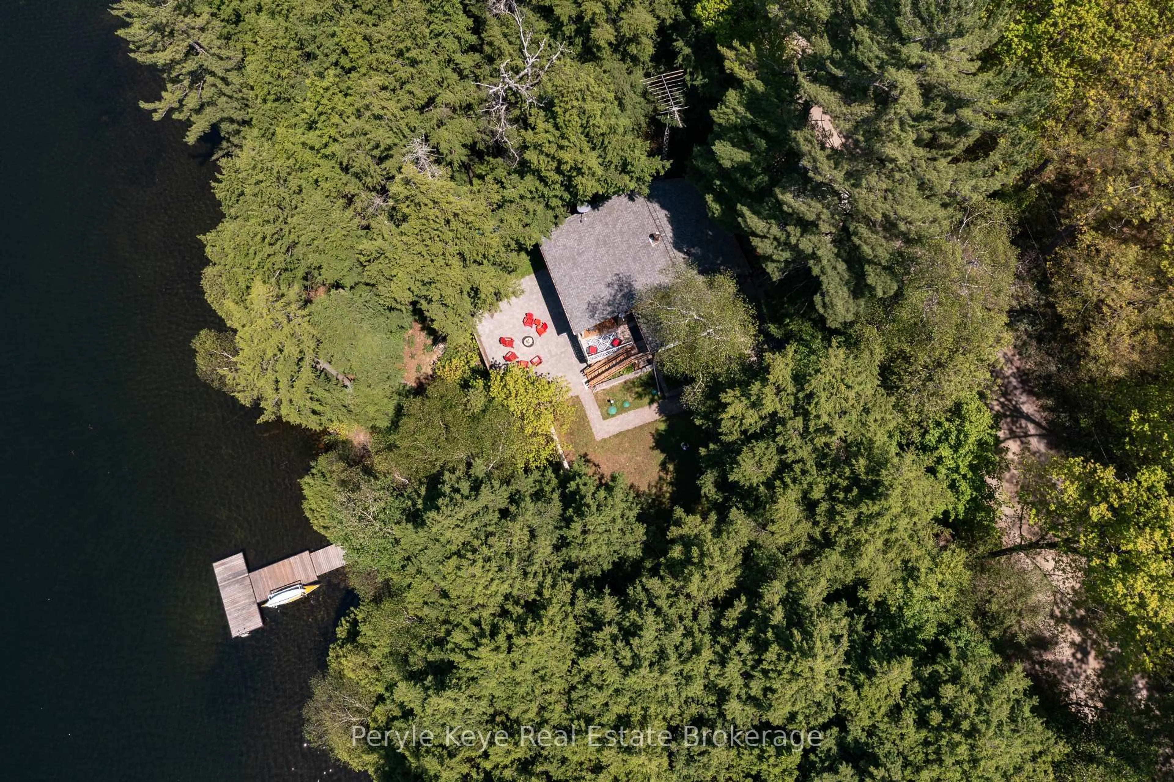 A pic from outside/outdoor area/front of a property/back of a property/a pic from drone, water/lake/river/ocean view for 110 Skyline Dr, Armour Ontario P0A 1J0