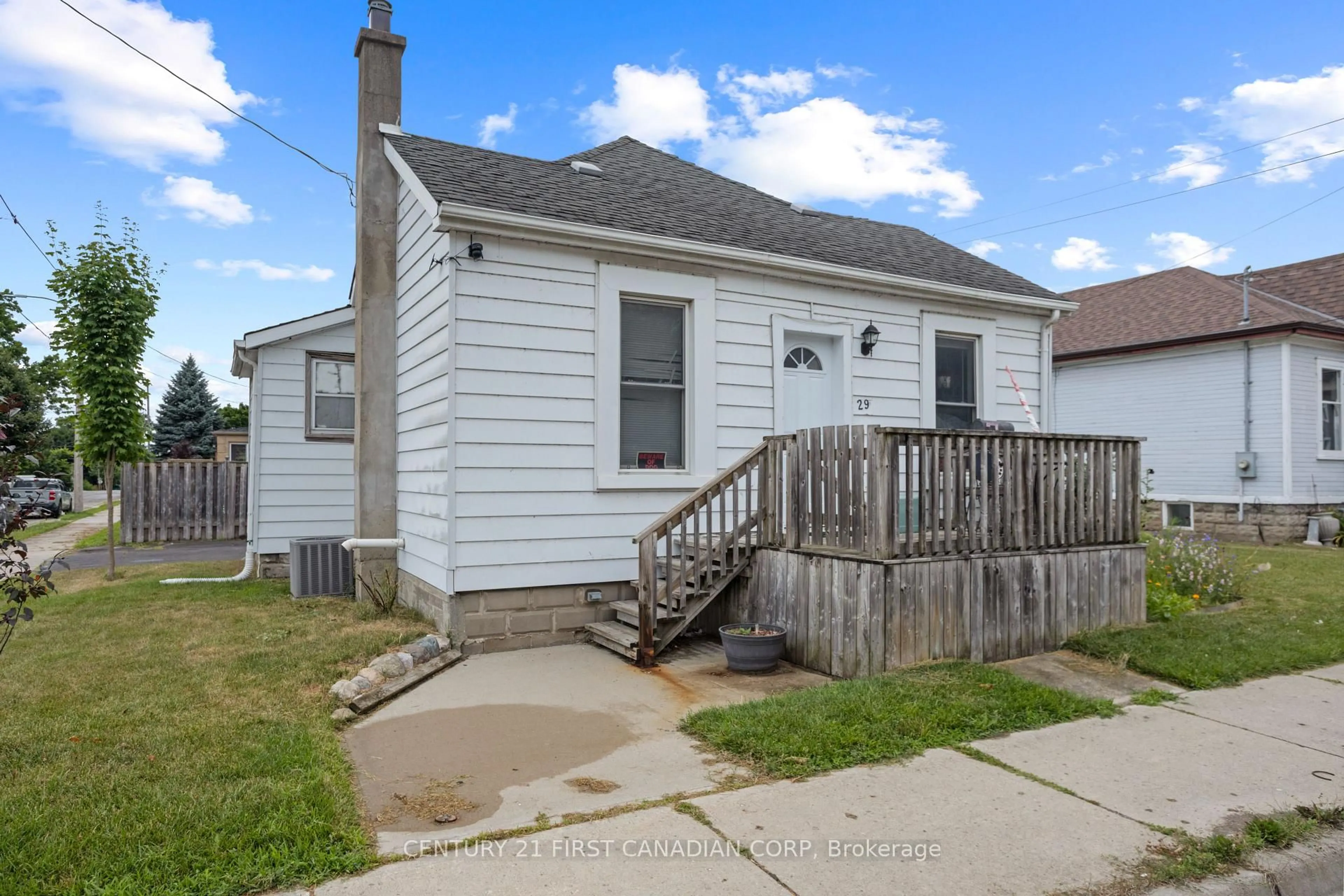 Unknown for 29 Rectory St, London East Ontario N5Z 1Z7