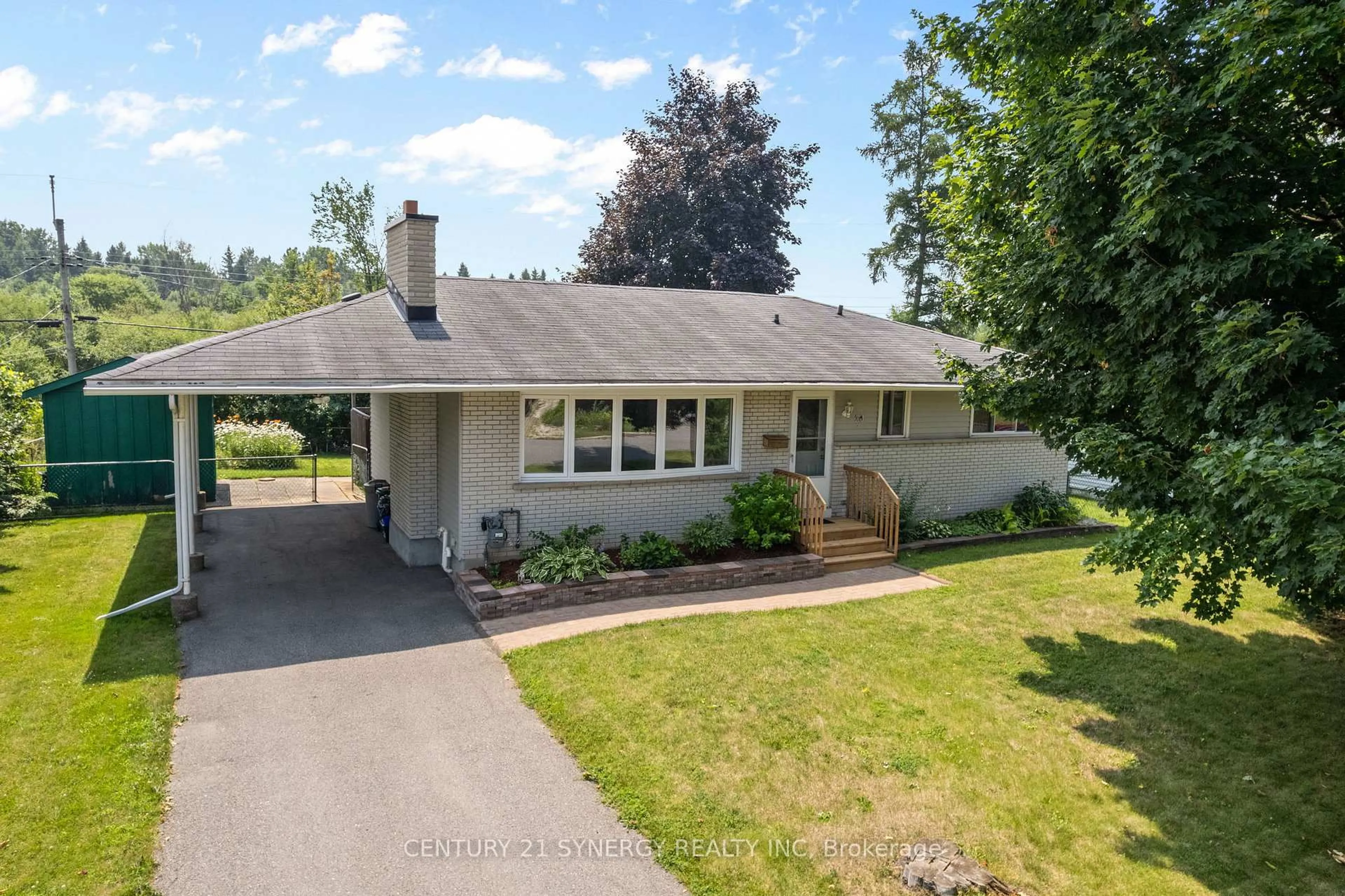 A pic from outside/outdoor area/front of a property/back of a property/a pic from drone, street for 20 Parkside Cres, Ottawa Ontario K2G 3B5