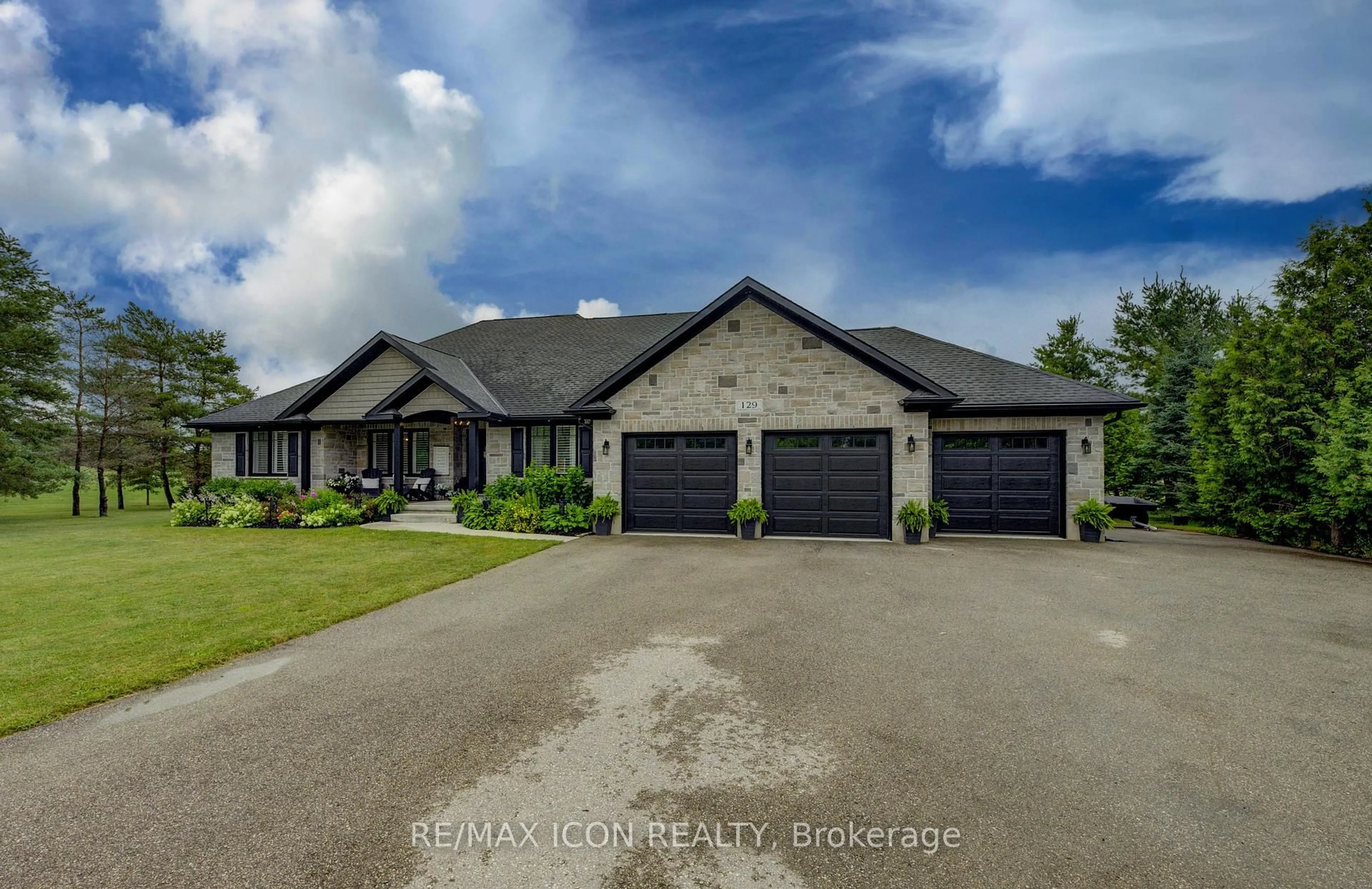 A pic from outside/outdoor area/front of a property/back of a property/a pic from drone, street for 129 Marshall Heights Rd, West Grey Ontario N0G 1R0
