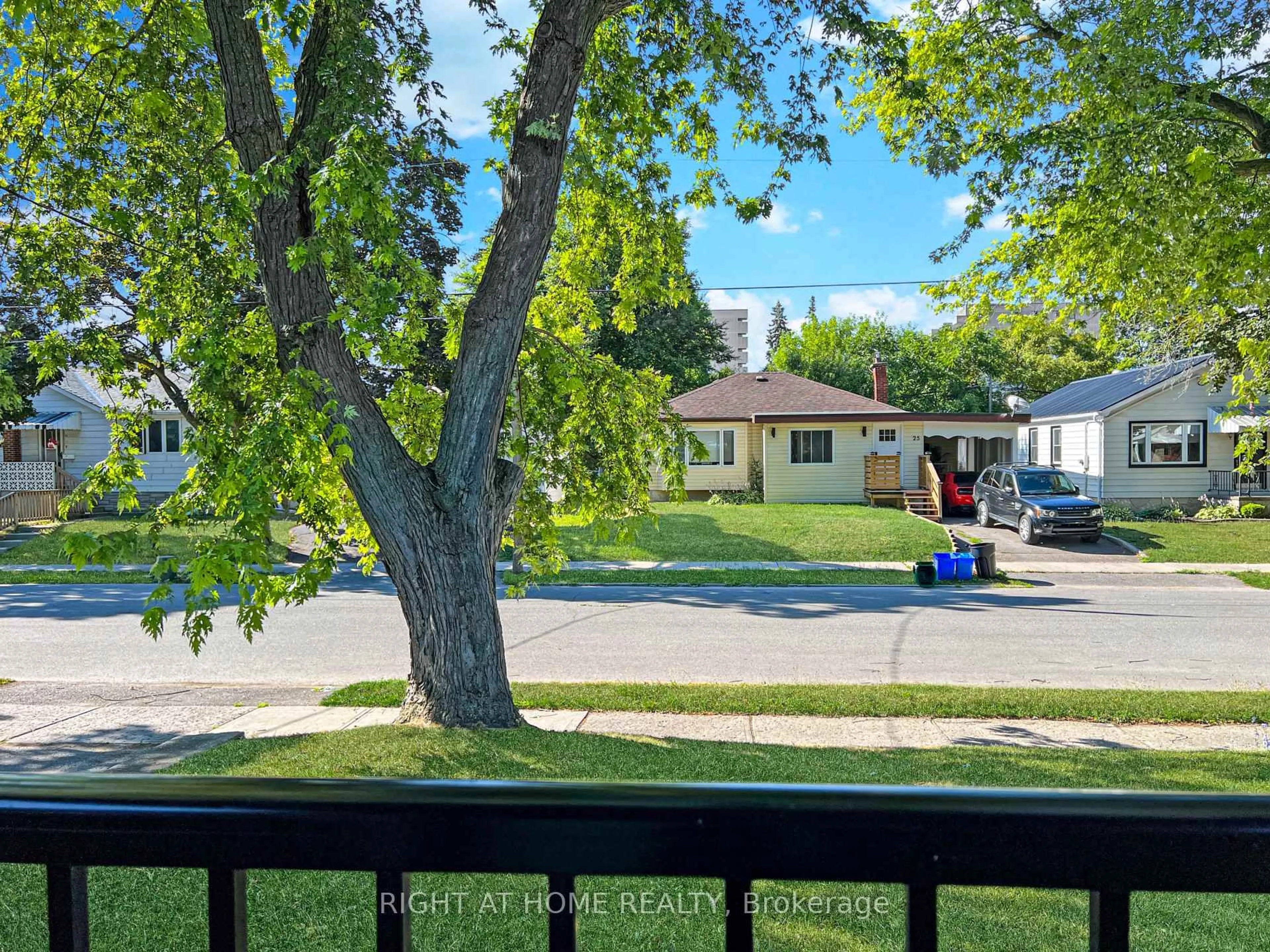 A pic from outside/outdoor area/front of a property/back of a property/a pic from drone, street for 26 Montgomery Blvd, Belleville Ontario K8N 1H9