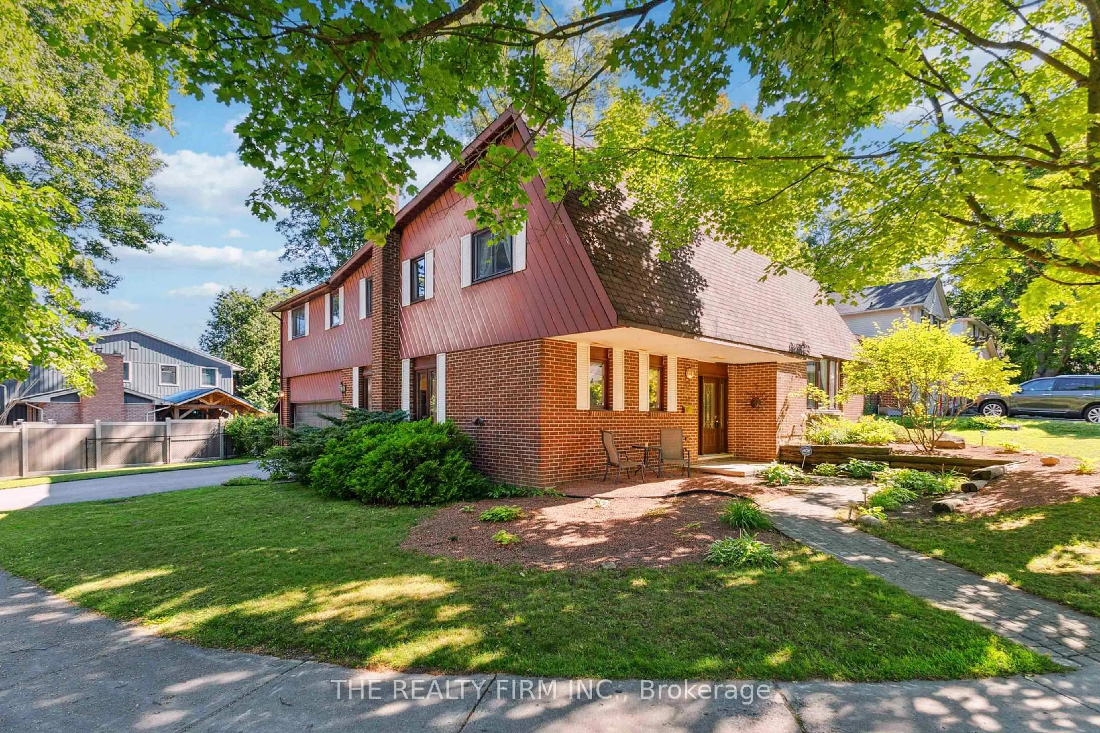 Home with brick exterior material, street for 98 Haliburton Rd, London South Ontario N6K 3C4