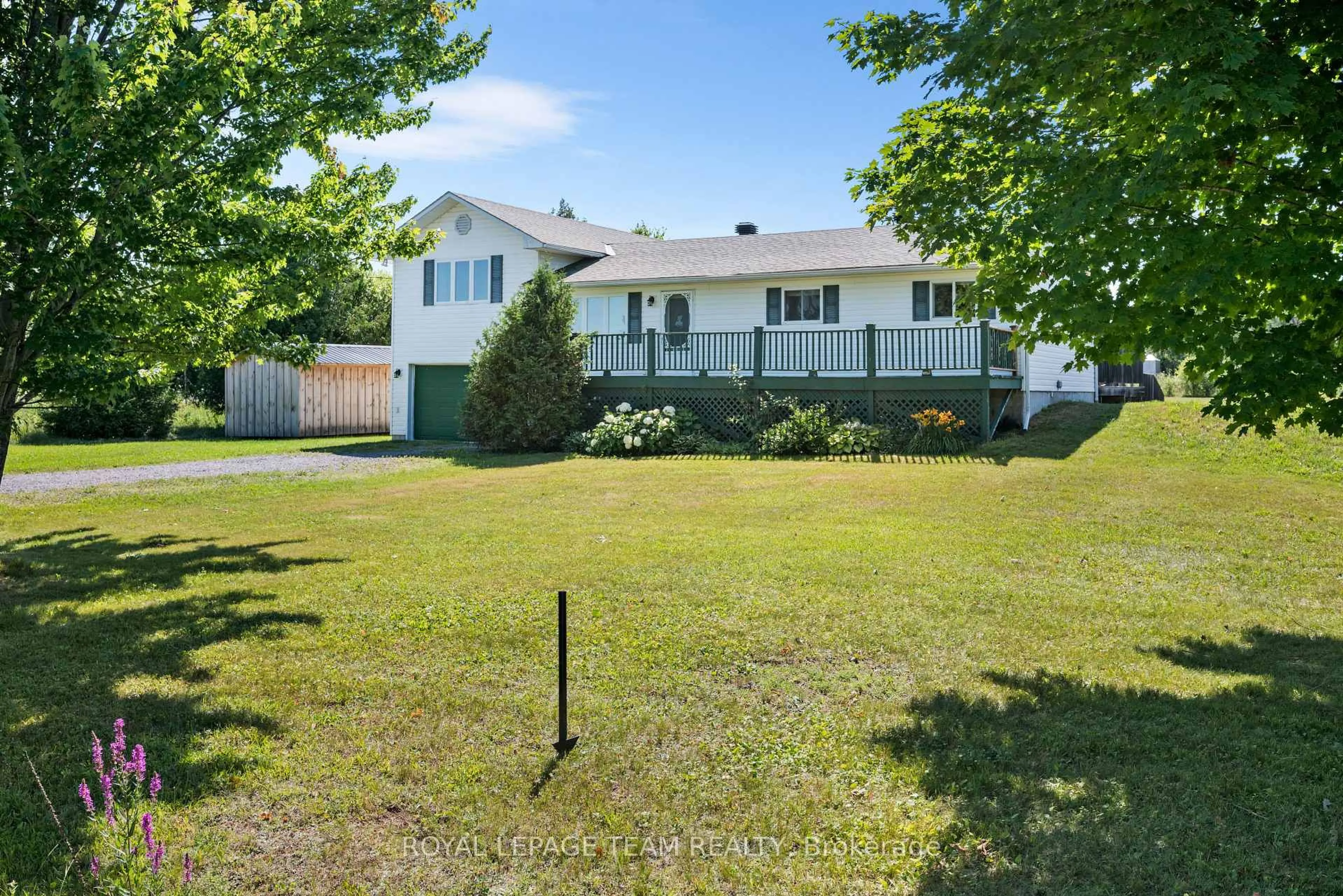 A pic from outside/outdoor area/front of a property/back of a property/a pic from drone, unknown for 590 Scotch Line Rd, North Grenville Ontario K0G 1S0