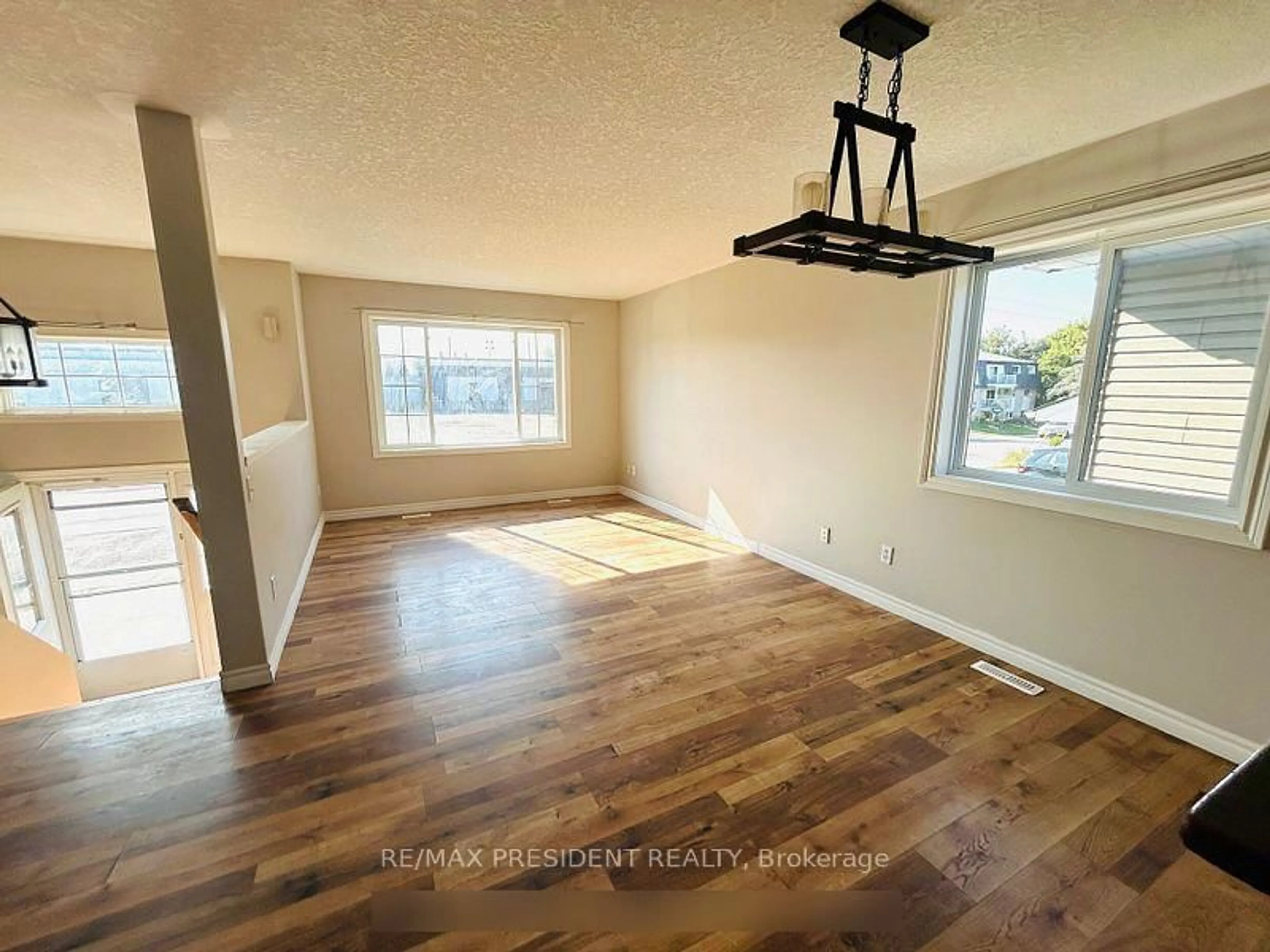 A pic of a room for 85 Stanley St, Belleville Ontario K8N 3Z9