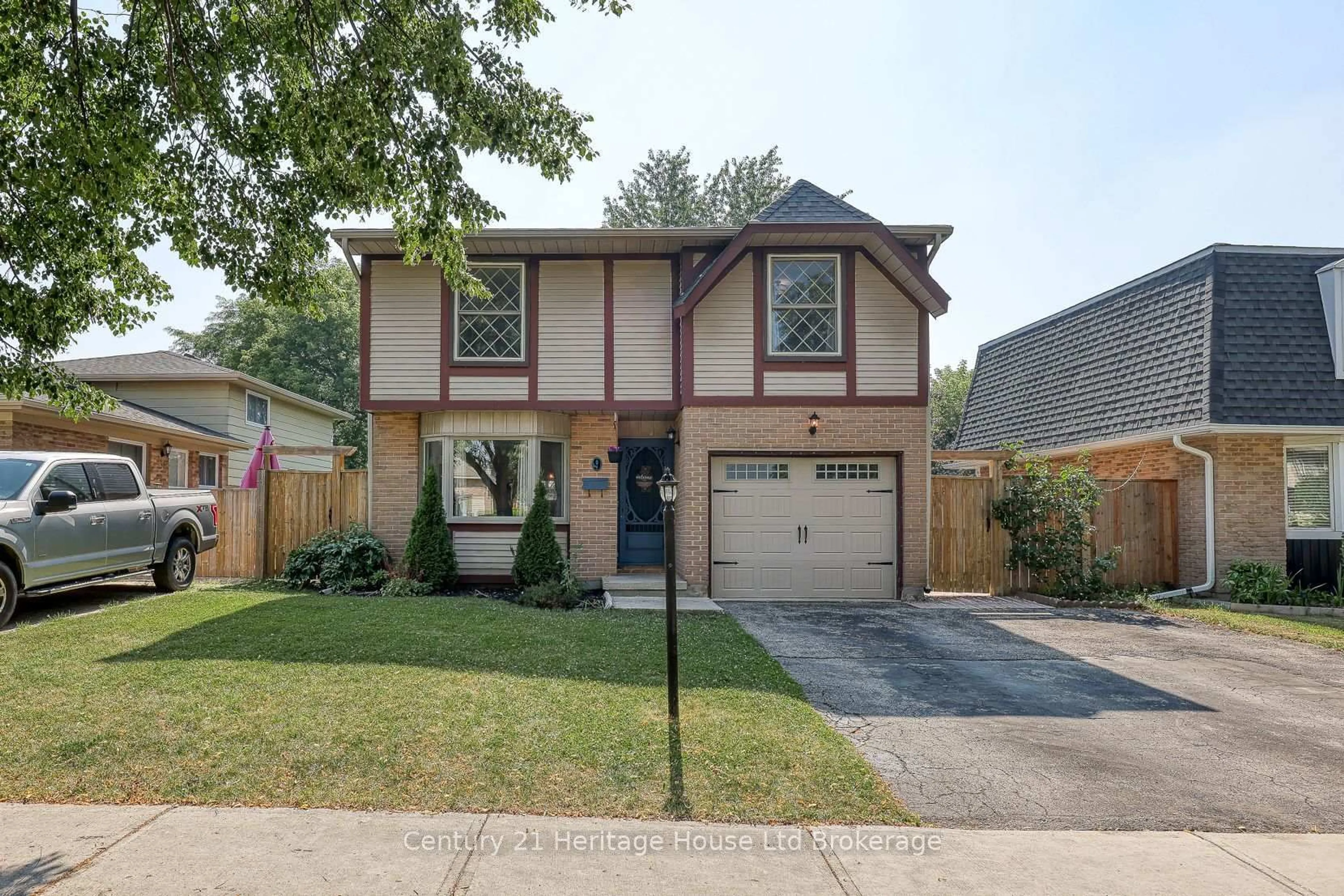 Home with brick exterior material, street for 9 Edmunds Cres, London South Ontario N5Z 4J1