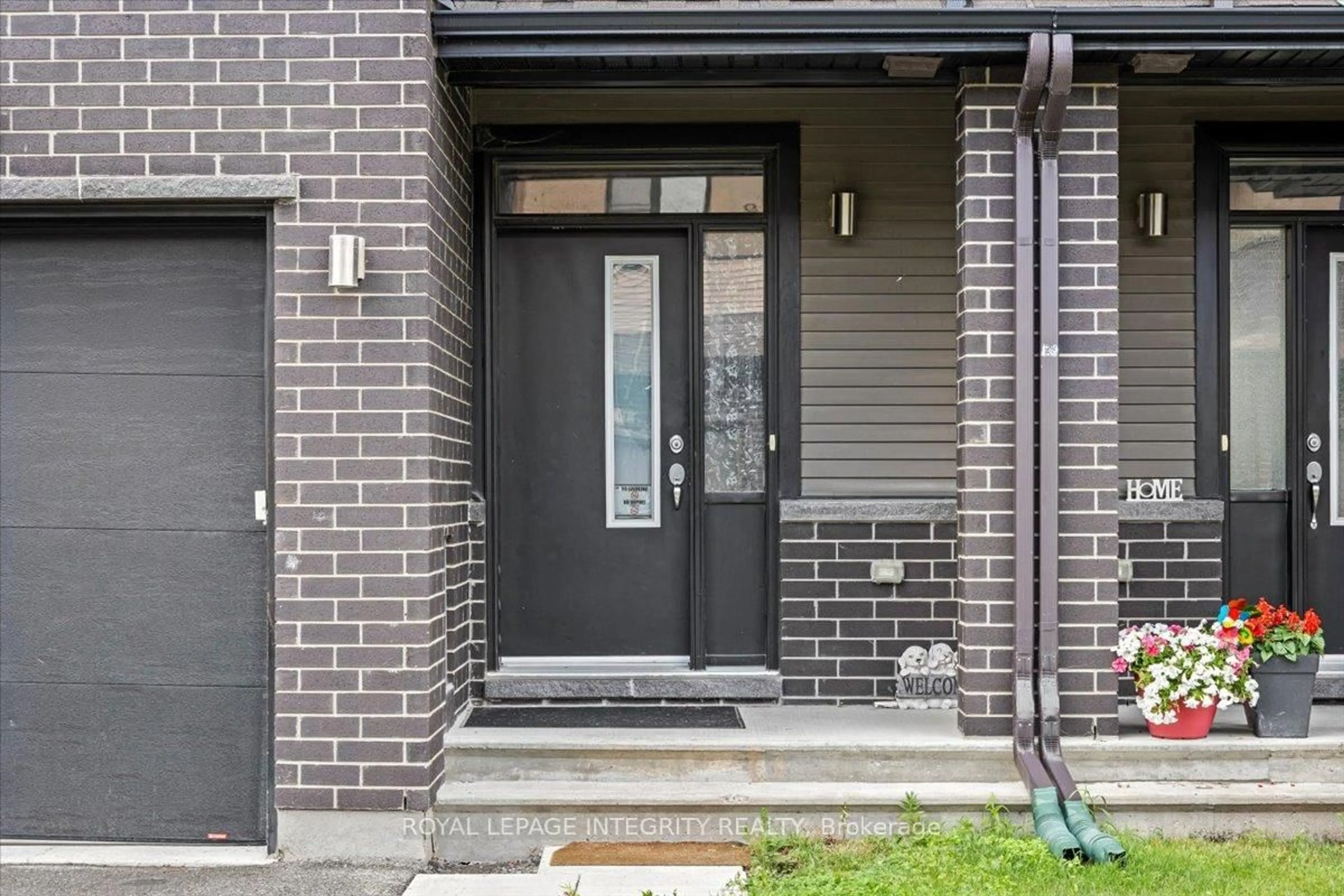 Home with brick exterior material, street for 14 Hackney Private, Stittsville Ontario K2V 0K8