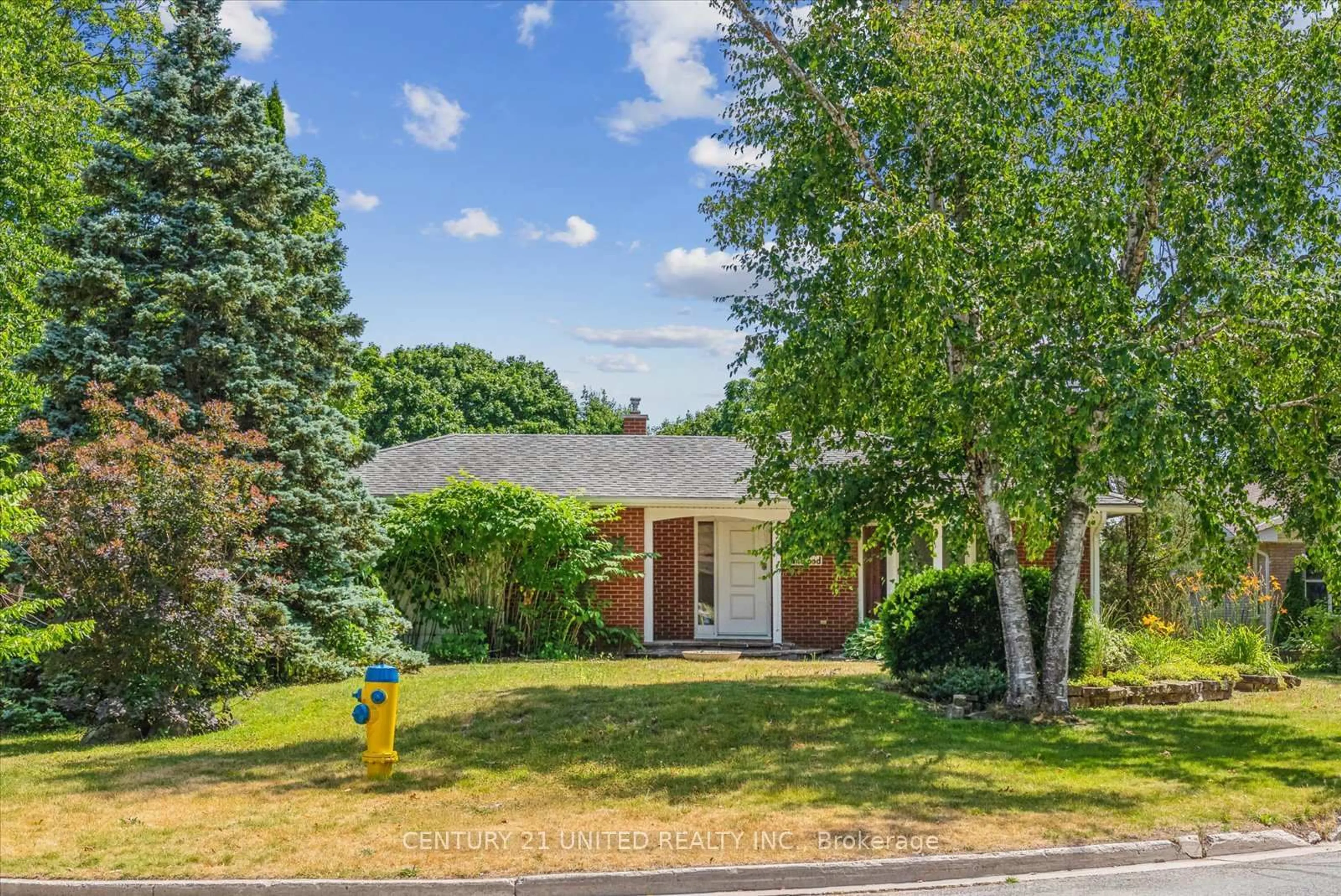 Home with brick exterior material, street for 1 Fenwood Circ, Peterborough West Ontario K9J 6M4