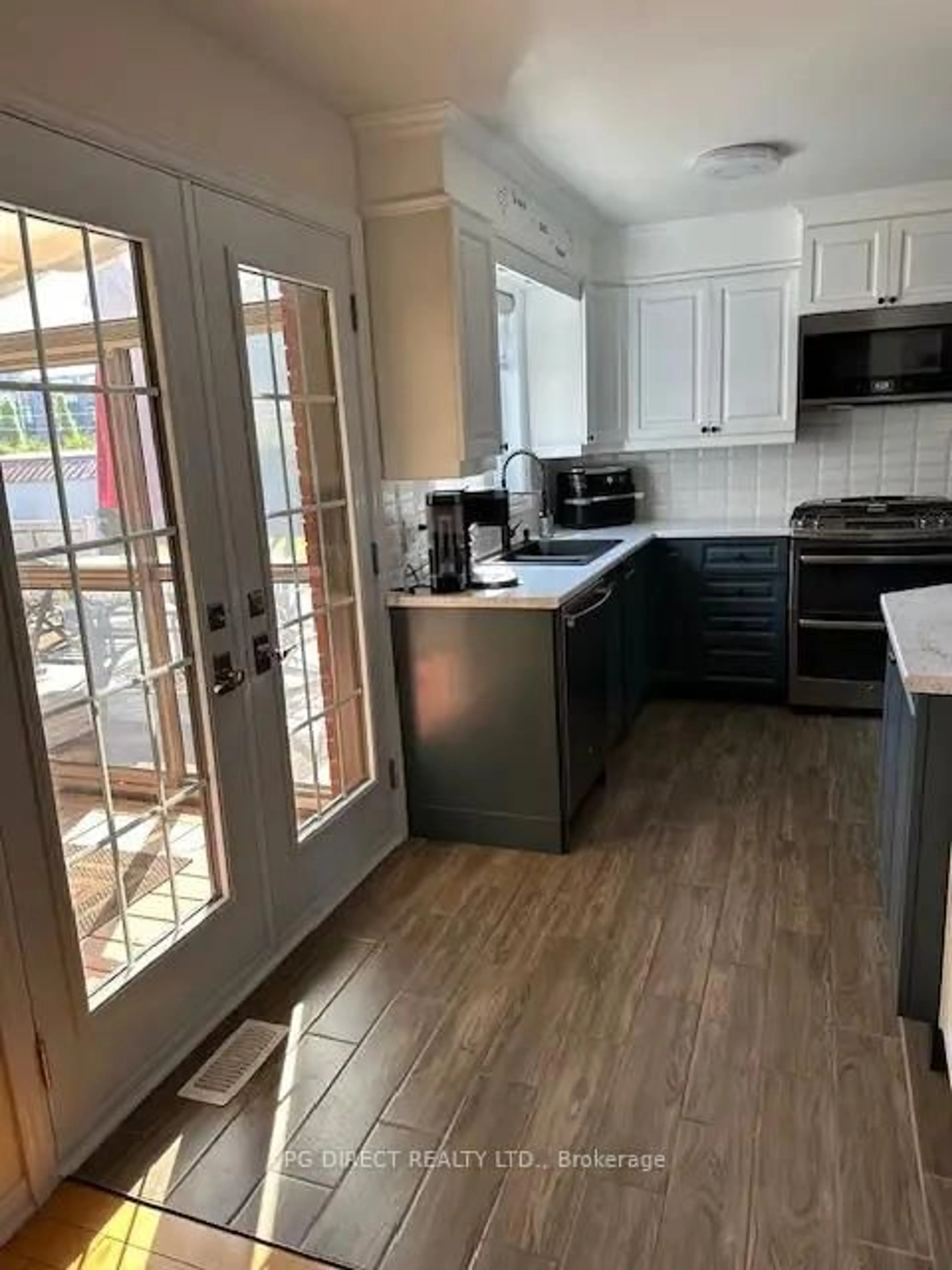Open concept kitchen, ceramic/tile floor for 794 Laval St, Casselman Ontario K0A 1M0