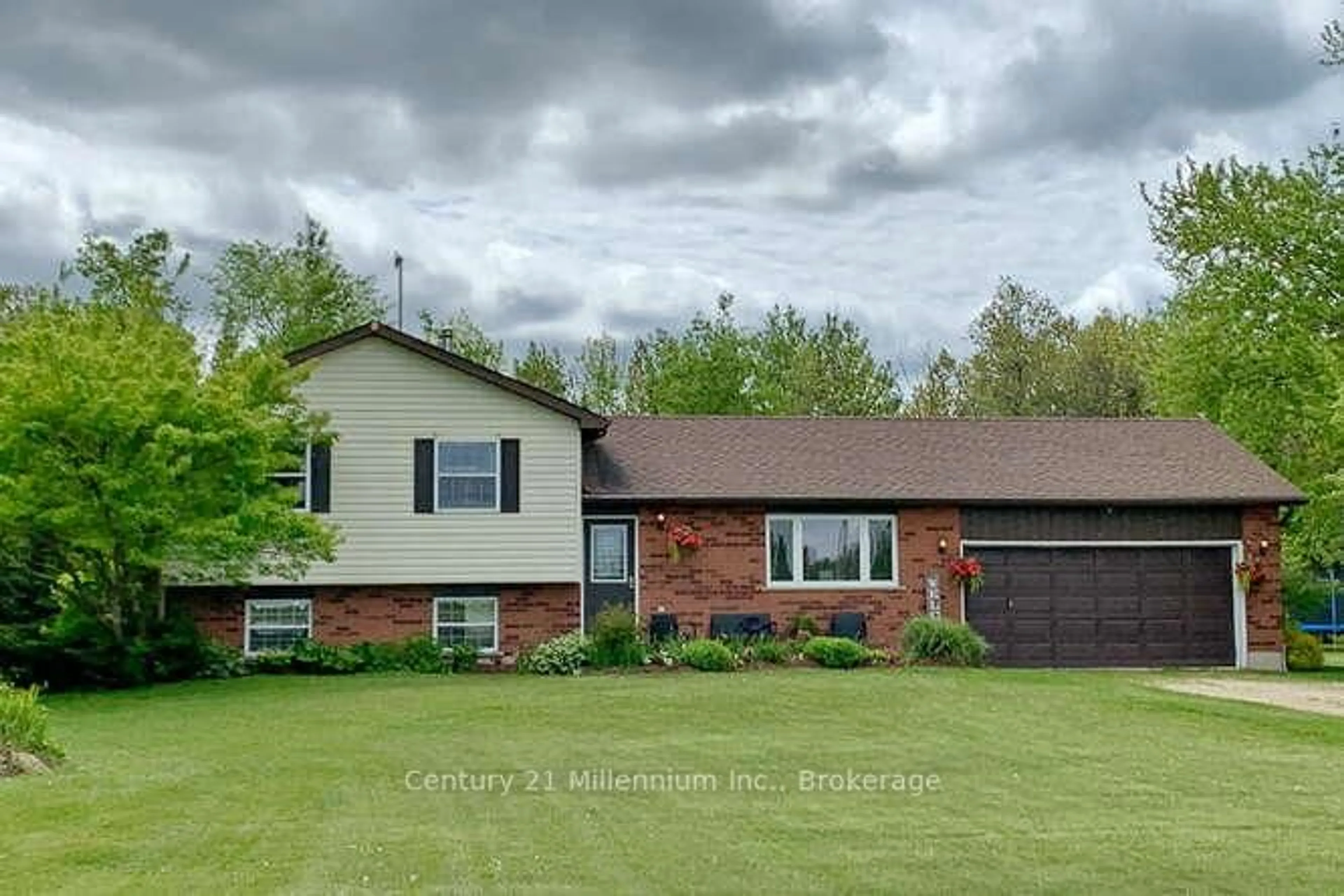 Unknown for 112258 Grey Road 14, Southgate Ontario N0C 1B0