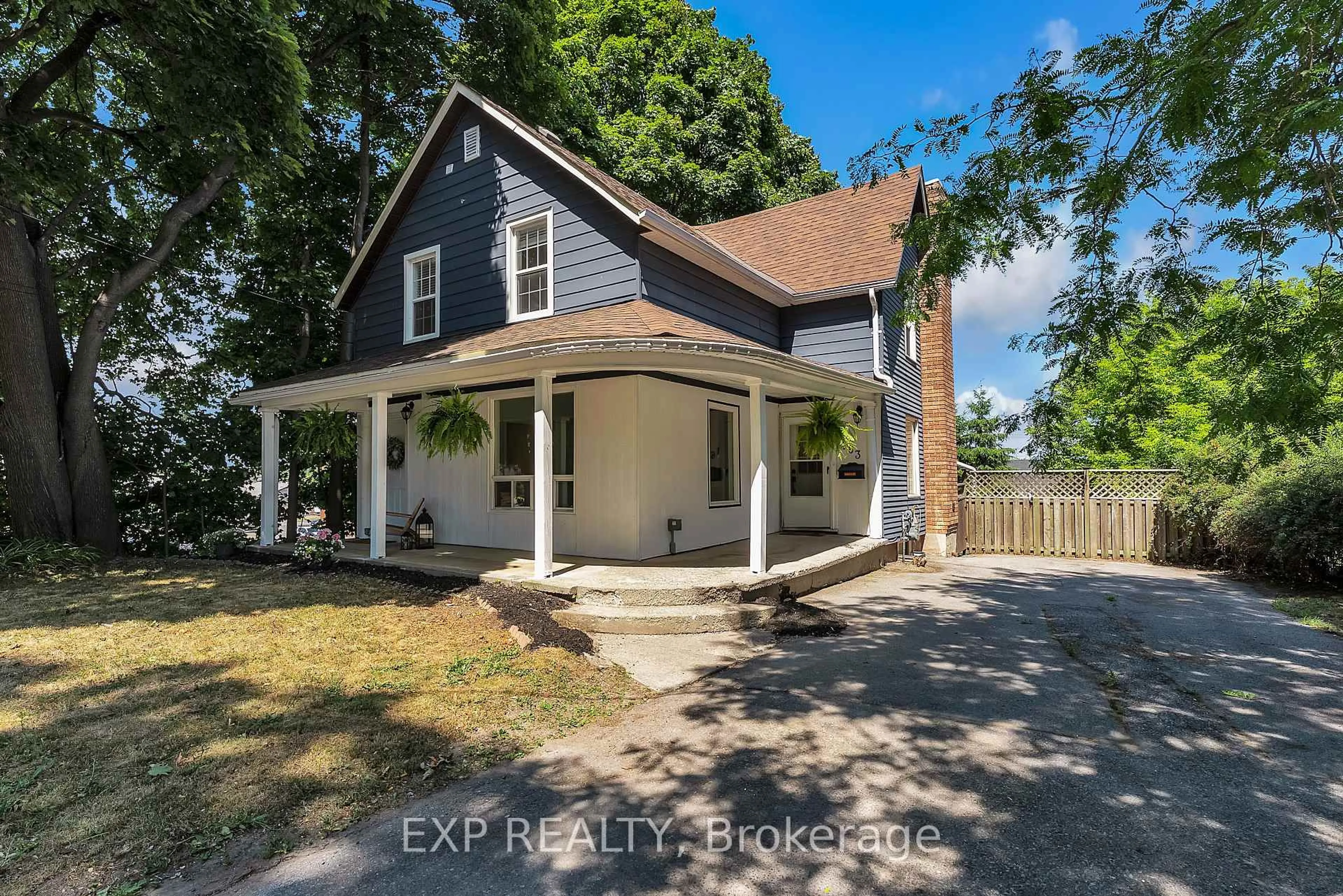 A pic from outside/outdoor area/front of a property/back of a property/a pic from drone, street for 163 Queen St, Quinte West Ontario K8V 4Y5