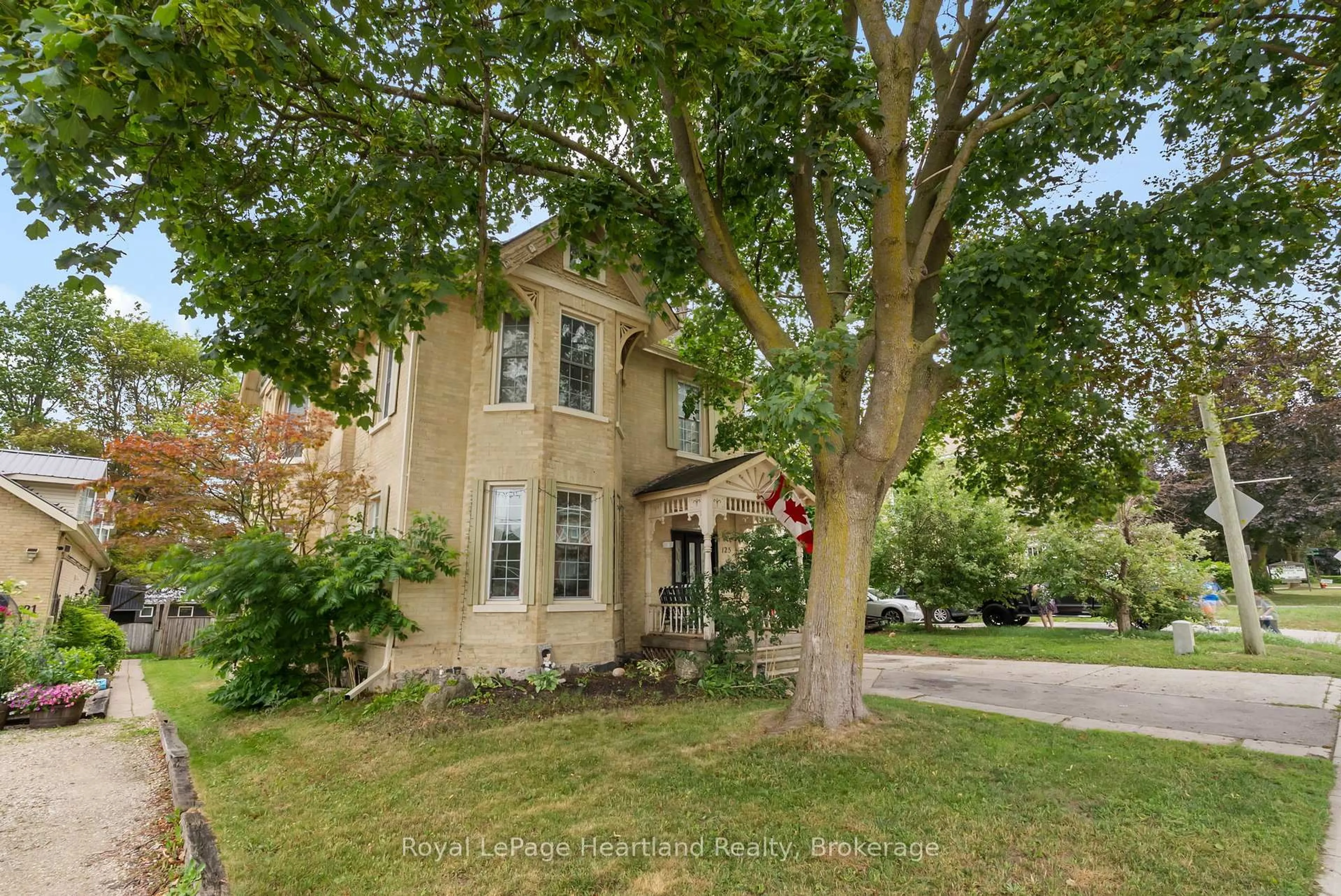 Unknown for 125 ELORA St, Minto Ontario N0G 1Z0