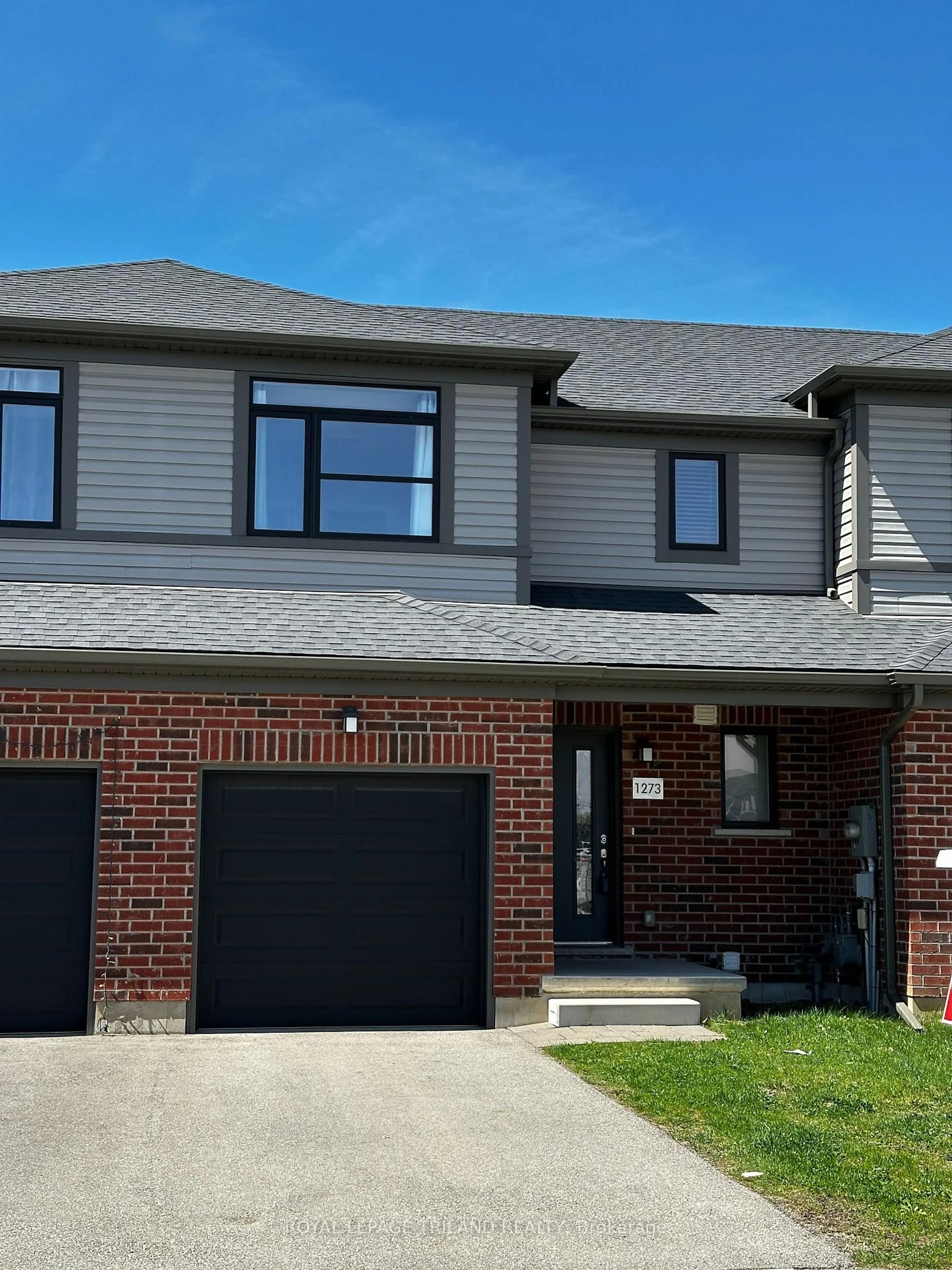 Home with brick exterior material, street for 1273 Michael Circ, London East Ontario N5V 0B8