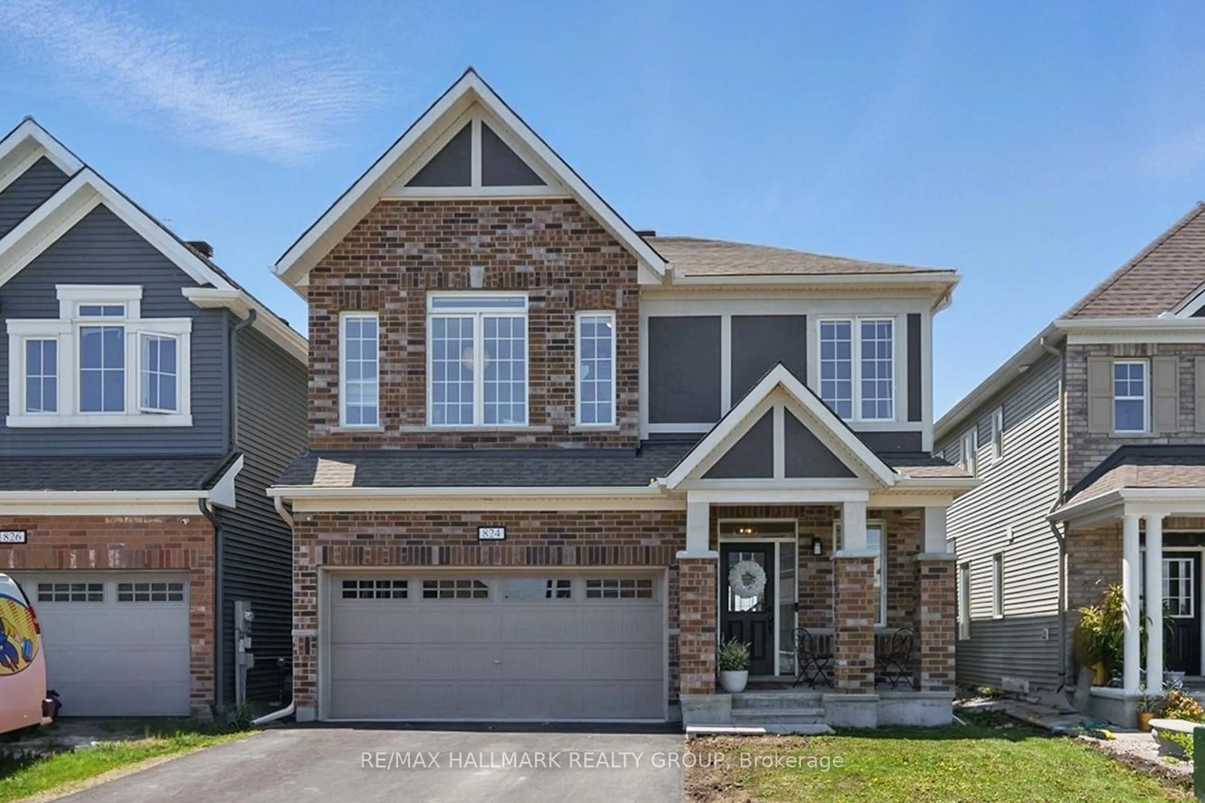 Home with brick exterior material, street for 824 Henslow's Circ, Orleans Ontario K4A 5H6