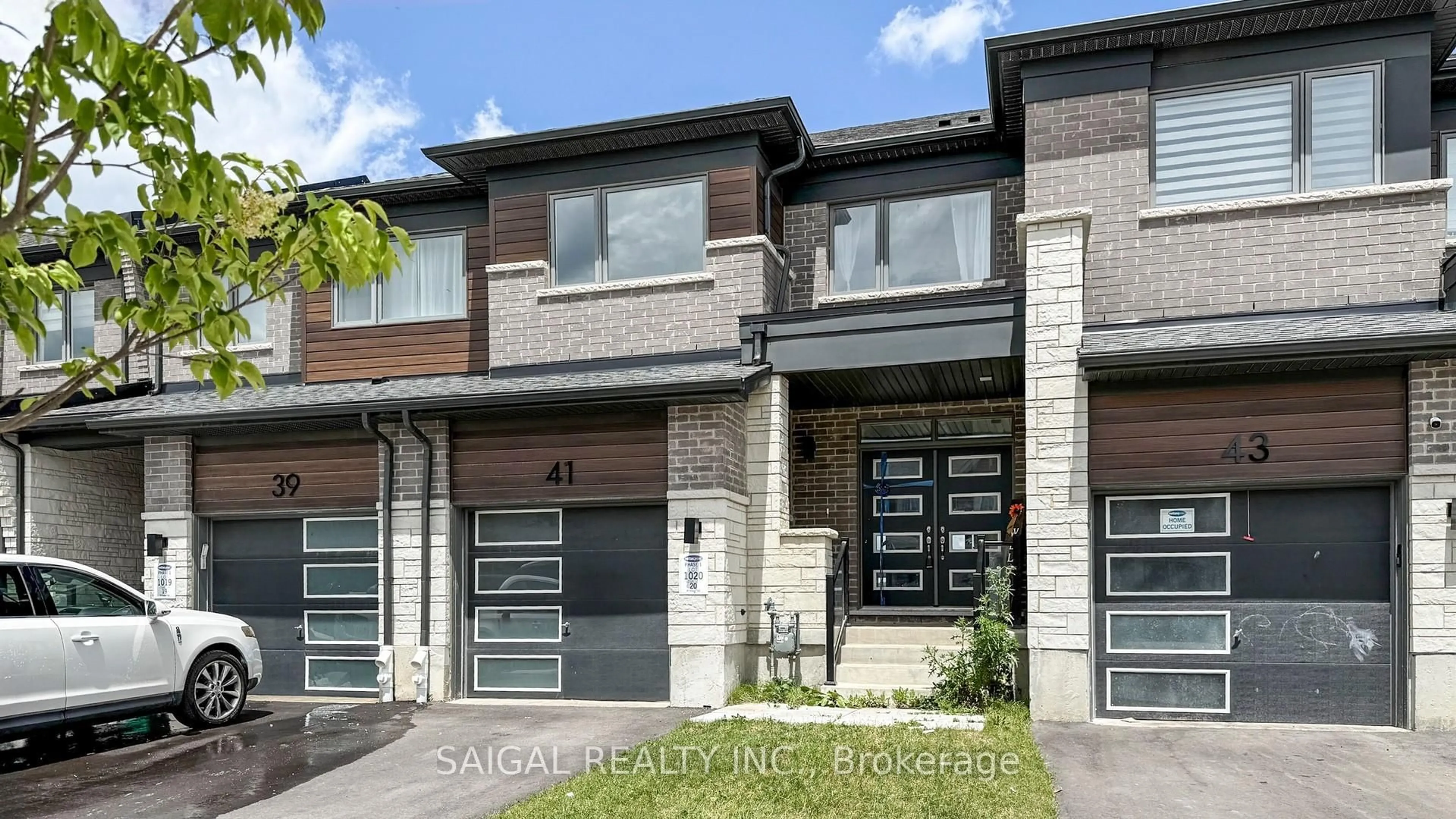 Home with brick exterior material, street for 41 Histand Tr, Kitchener Ontario N2R 0S2