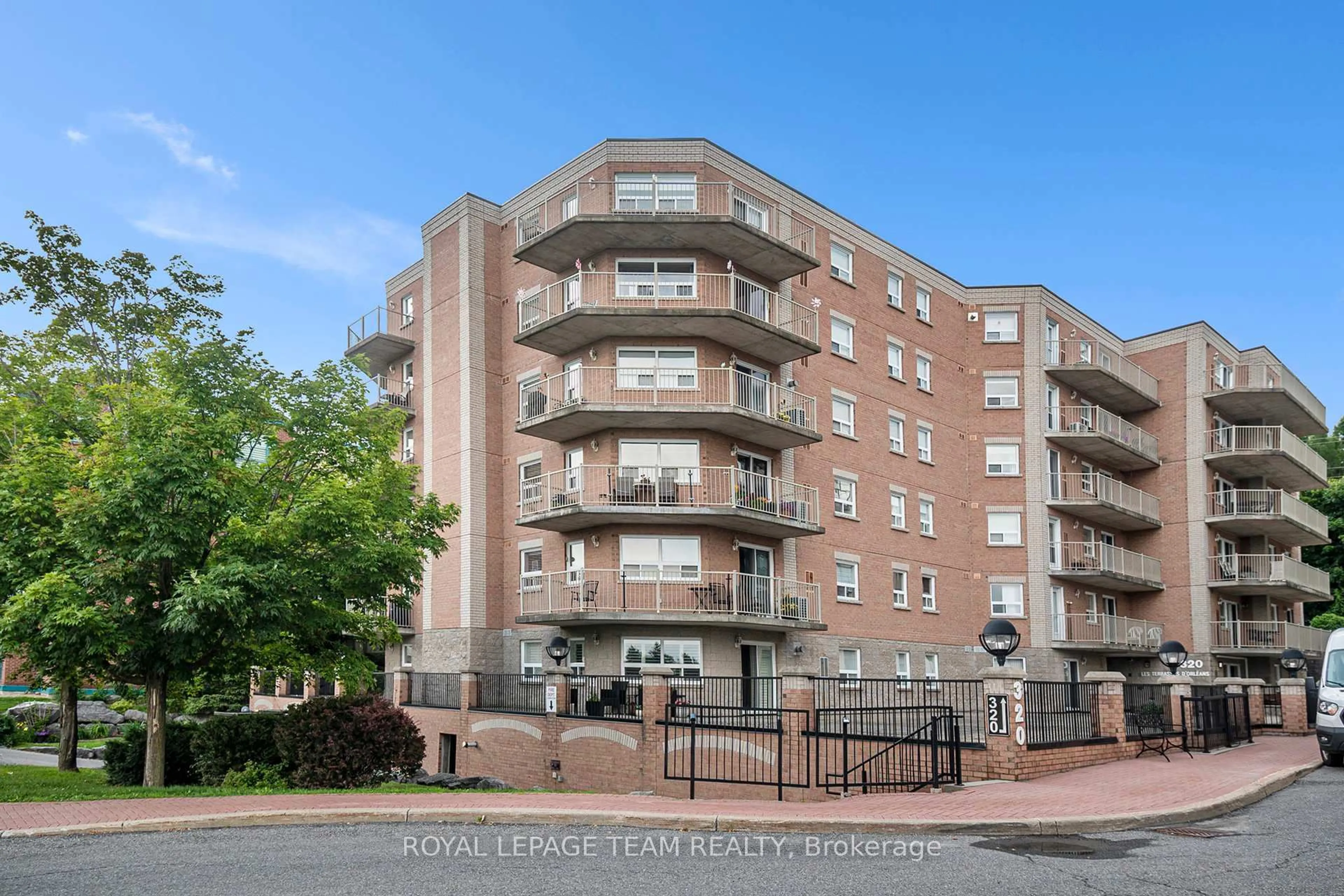 Unknown for 320 Centrum Blvd #507, Orleans Ontario K1E 3X9