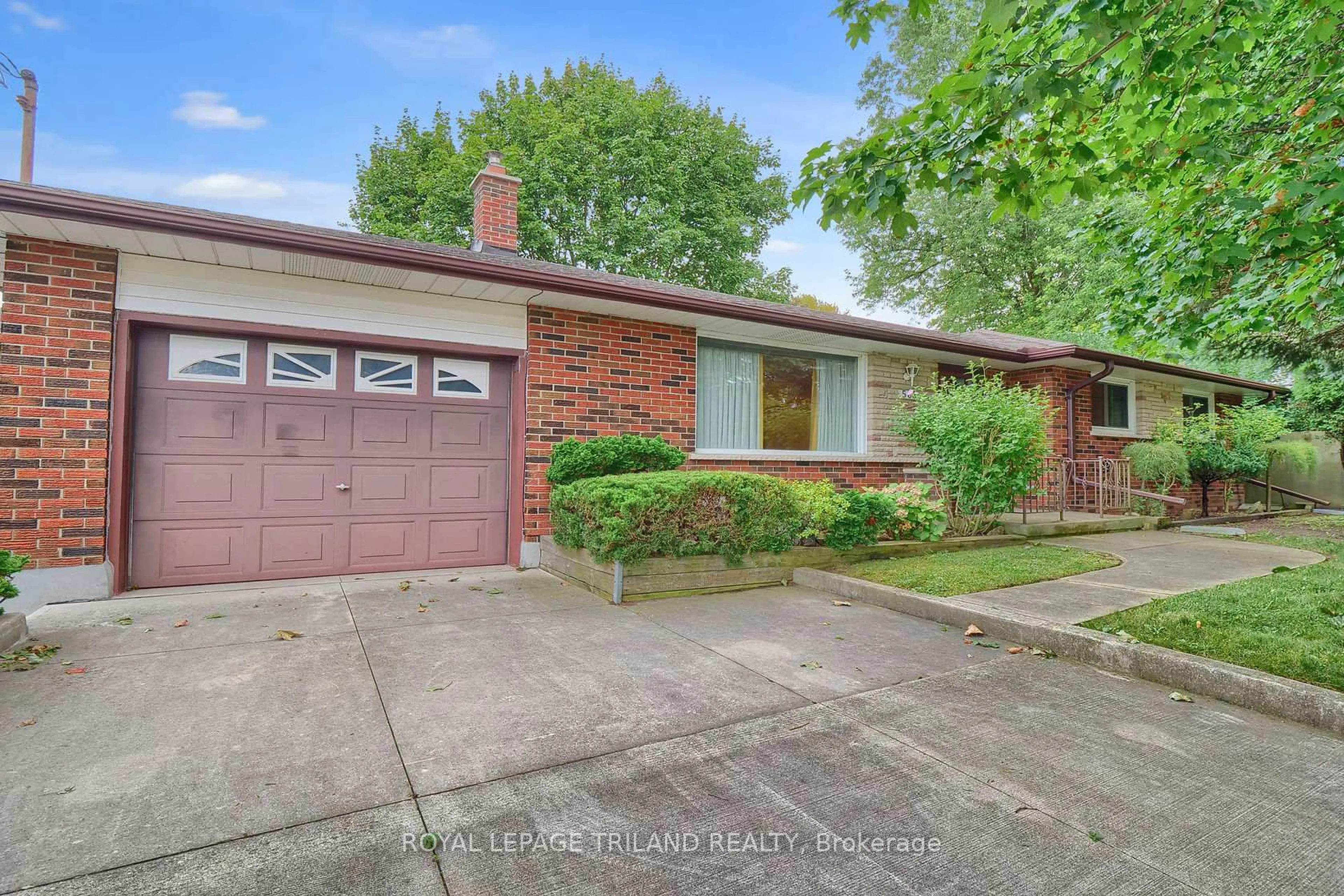 Home with brick exterior material, street for 568 Gordon Ave, London South Ontario N6J 2V7