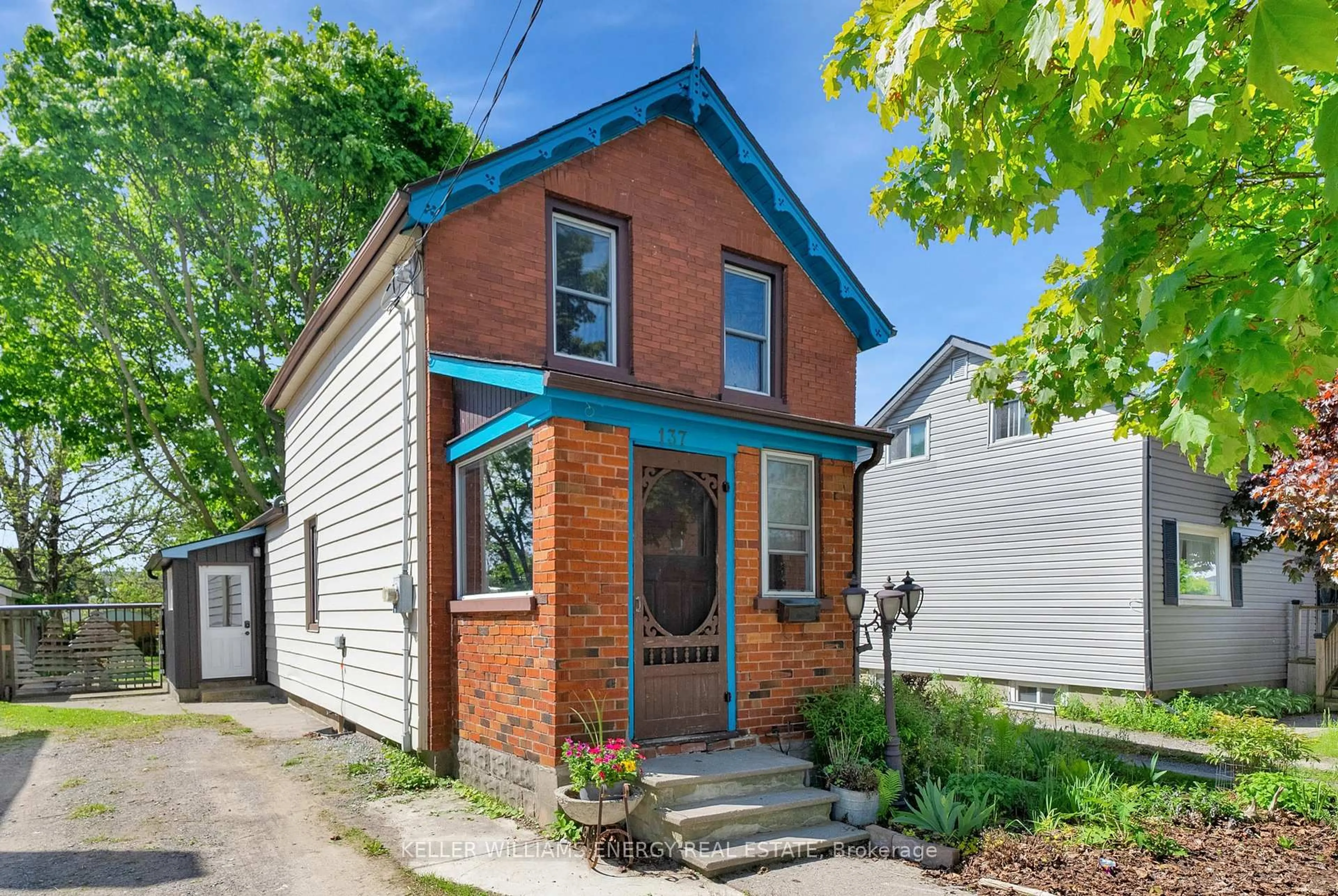 Home with brick exterior material, street for 137 University Ave, Cobourg Ontario K9A 2H1