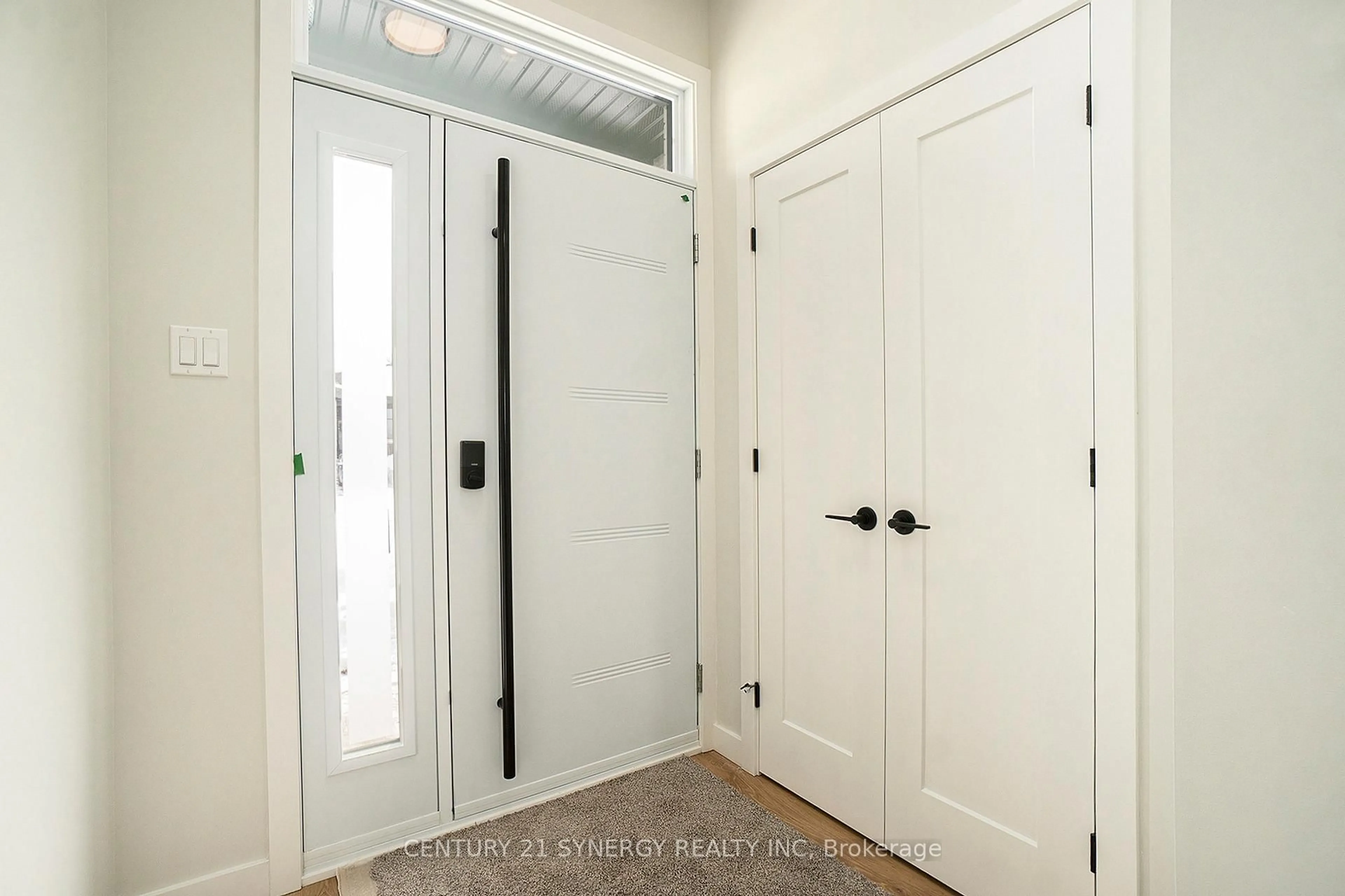 Indoor entryway for 81 VILLENEUVE St, North Stormont Ontario K0C 1W0