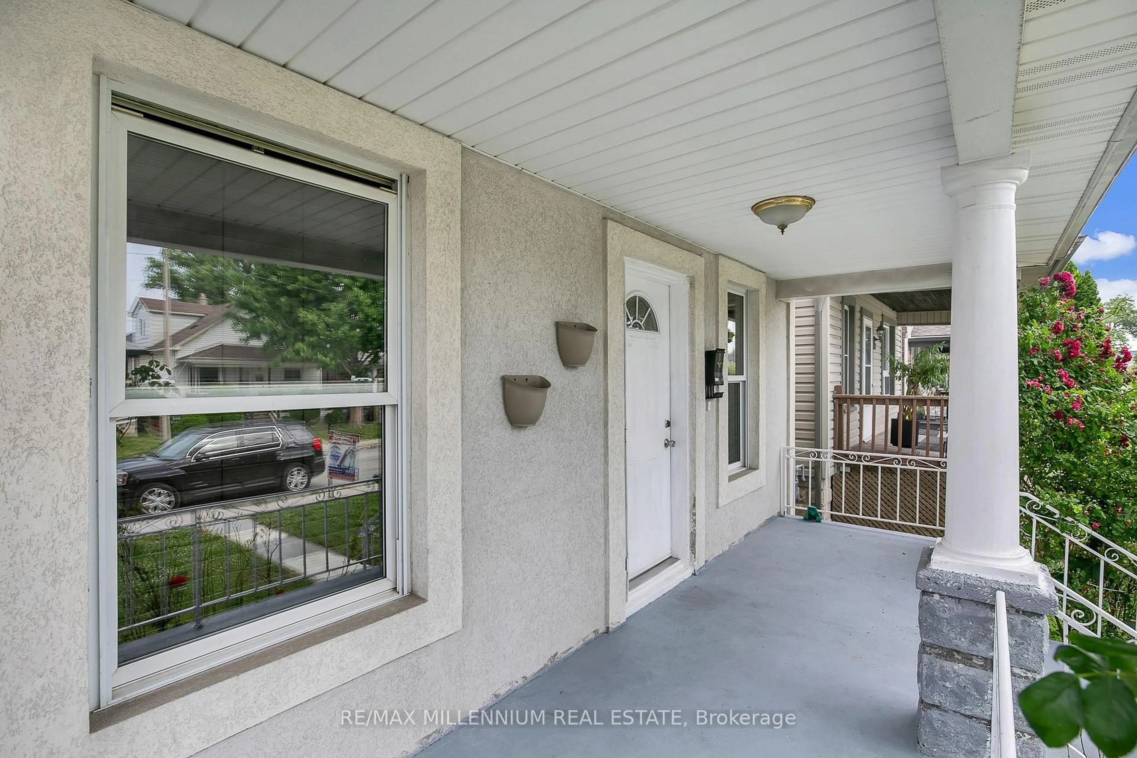Unknown for 1725 Highland Ave, Windsor Ontario N8X 3R9