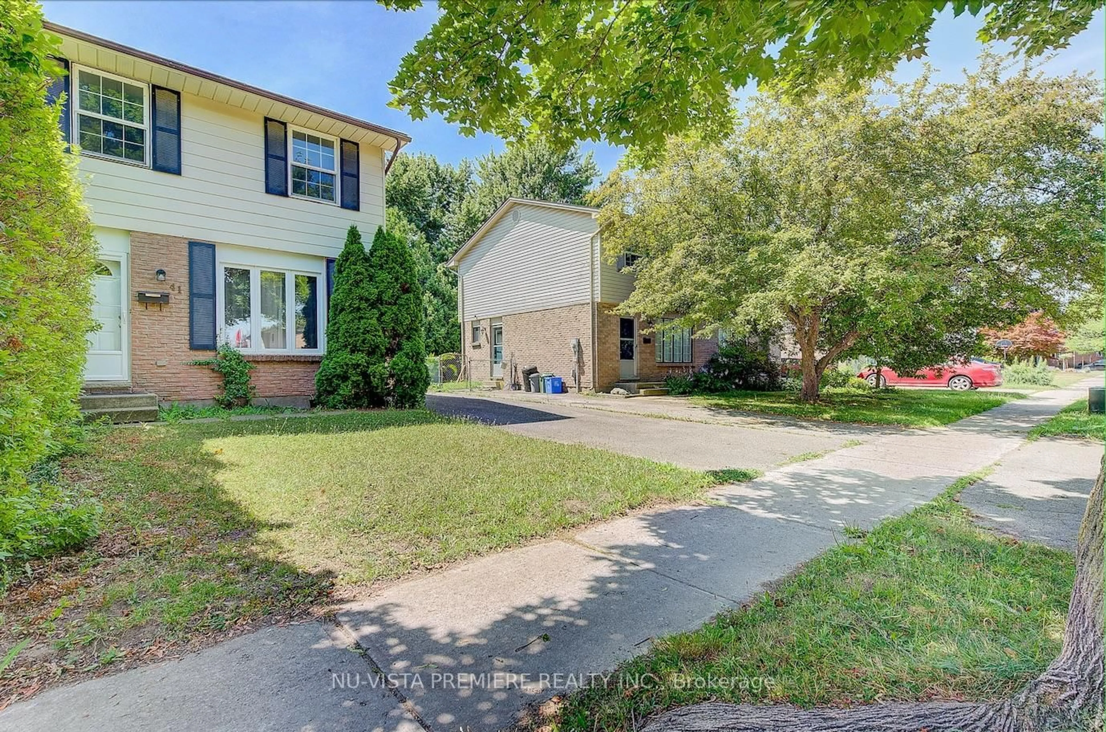 A pic from outside/outdoor area/front of a property/back of a property/a pic from drone, street for 41 Ivenrary Rd, London North Ontario N6G 3L5