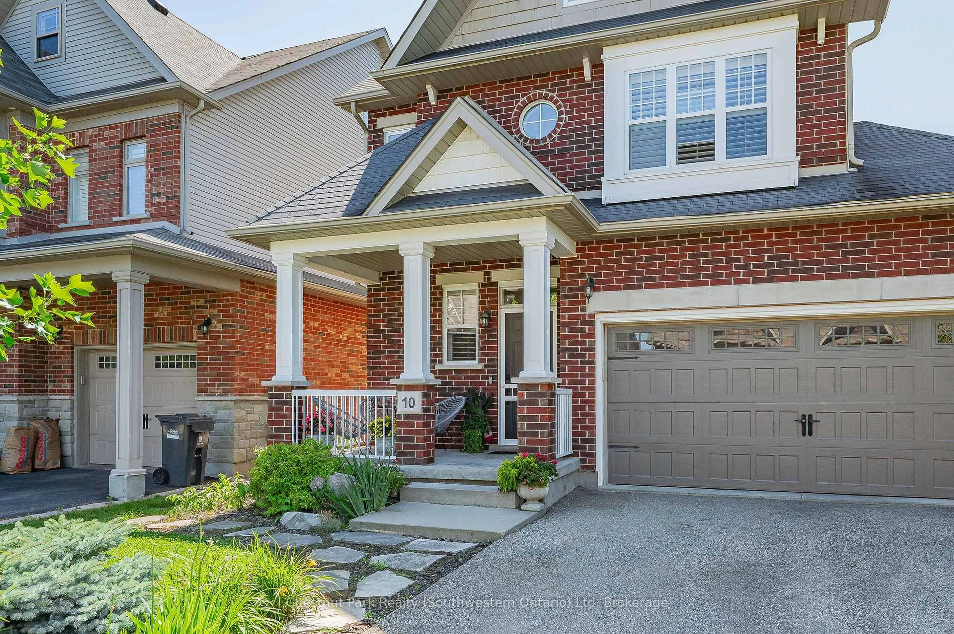 Home with brick exterior material, street for 10 AMSTERDAM Cres, Guelph Ontario N1L 1T6