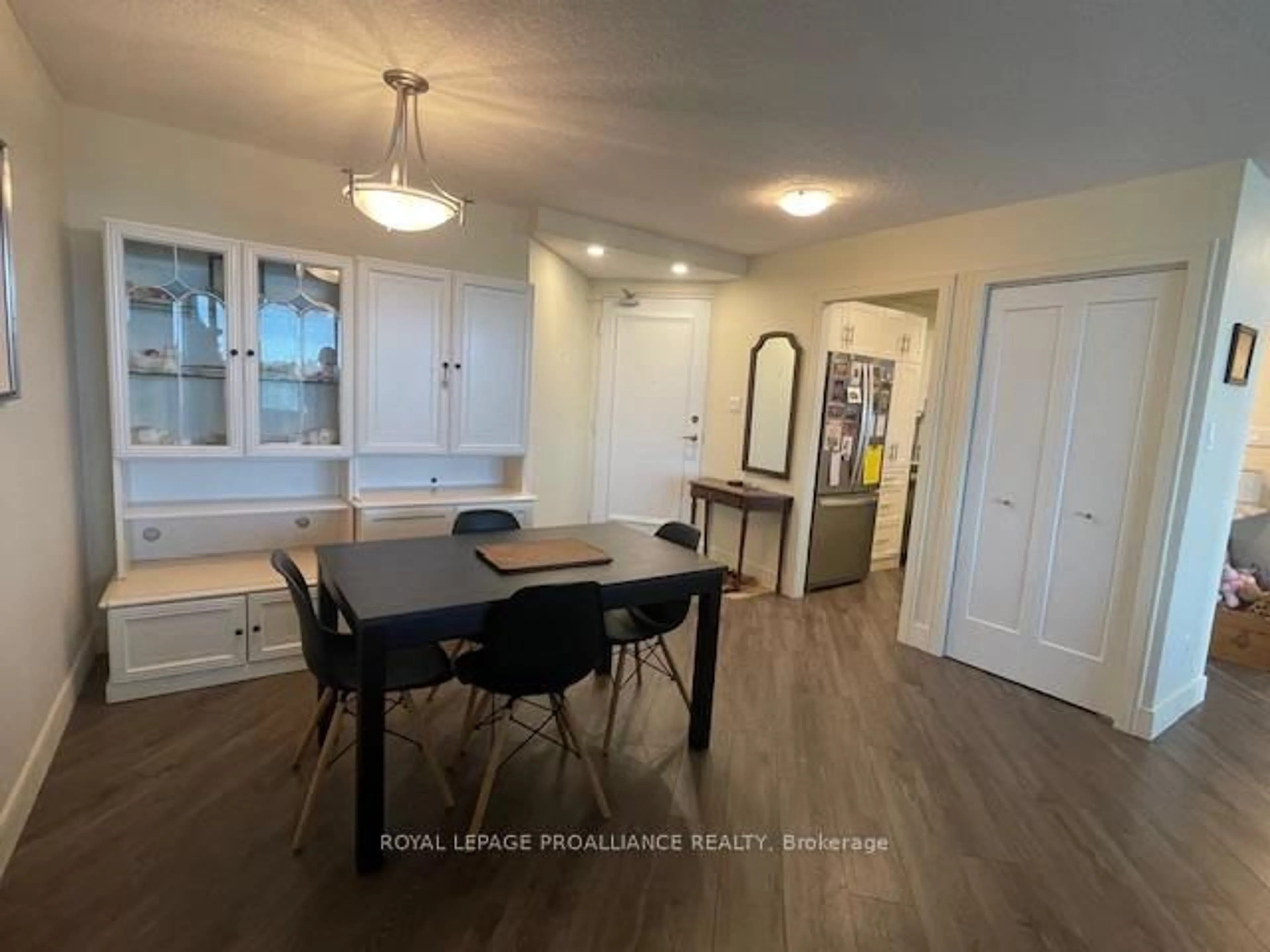 Dining room, wood/laminate floor for 344 Front St #1002, Belleville Ontario K8N 5M4